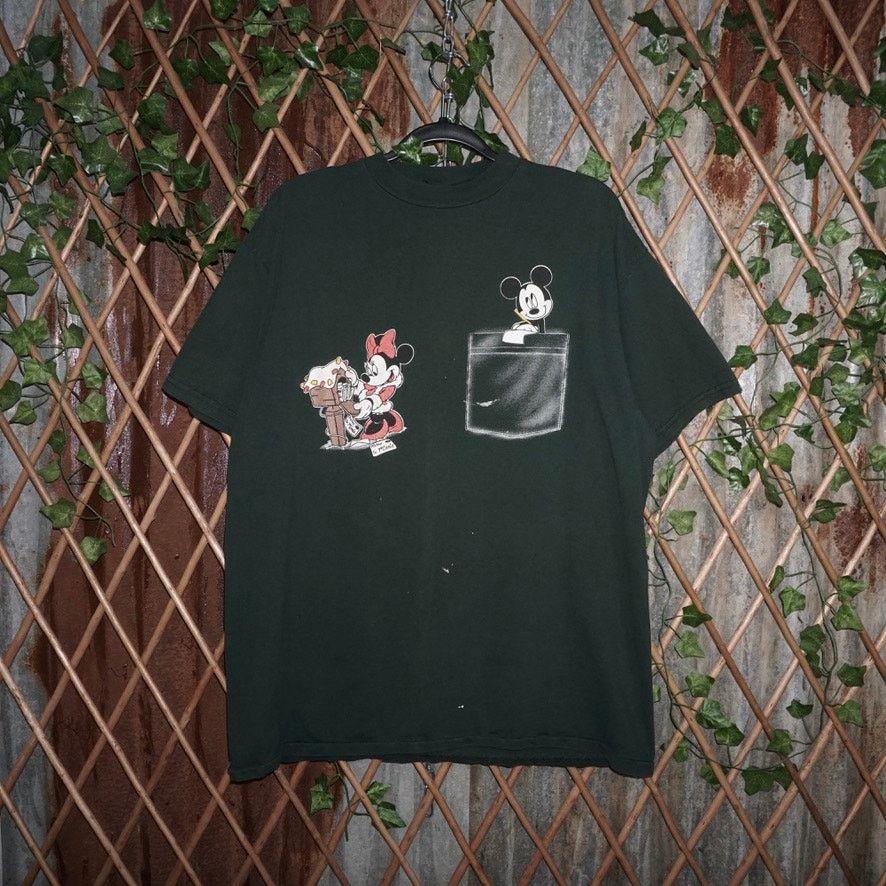 Vintage XL - Vintage Y2K Mickey Mouse Minnie disneyland 90s t-shirt Size US XL / EU 56 / 4 - 1 Thumbnail