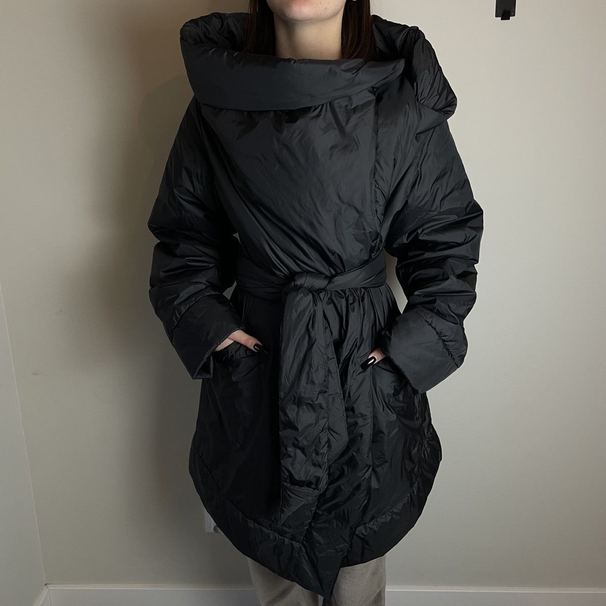 Vivienne Westwood Vintage Archive Down Poncho Vivienne Westwood Anglomania Size M / US 6-8 / IT 42-44 - 1 Thumbnail