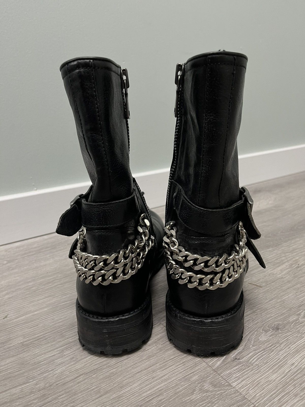 John Varvatos Lugged chain boot. 8 Size US 8 / EU 41 - 15 Thumbnail