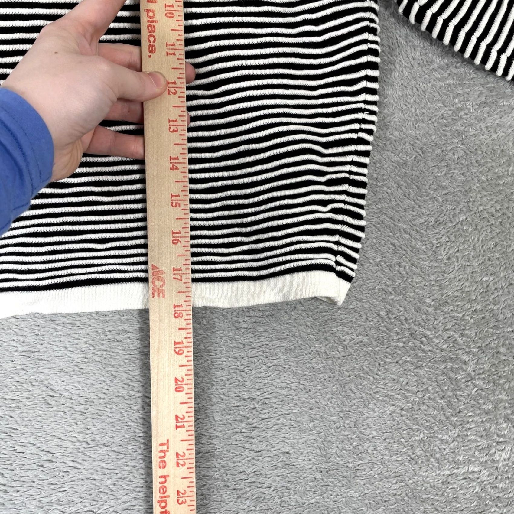 Vintage Romeo + Juliet Couture Womens Large Black Striped Cropped Cotton Knit Sweater Size L / US 10 / IT 46 - 7 Thumbnail