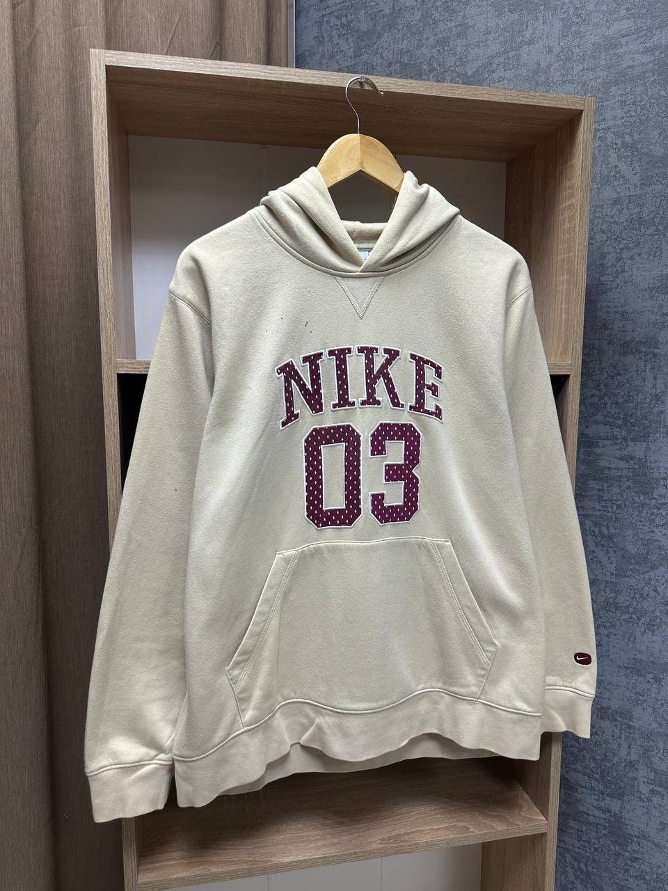 Nike × Nike ACG × Vintage Vintage Nike Beige Center Logo Hoodie Size US M / EU 48-50 / 2 - 5 Thumbnail