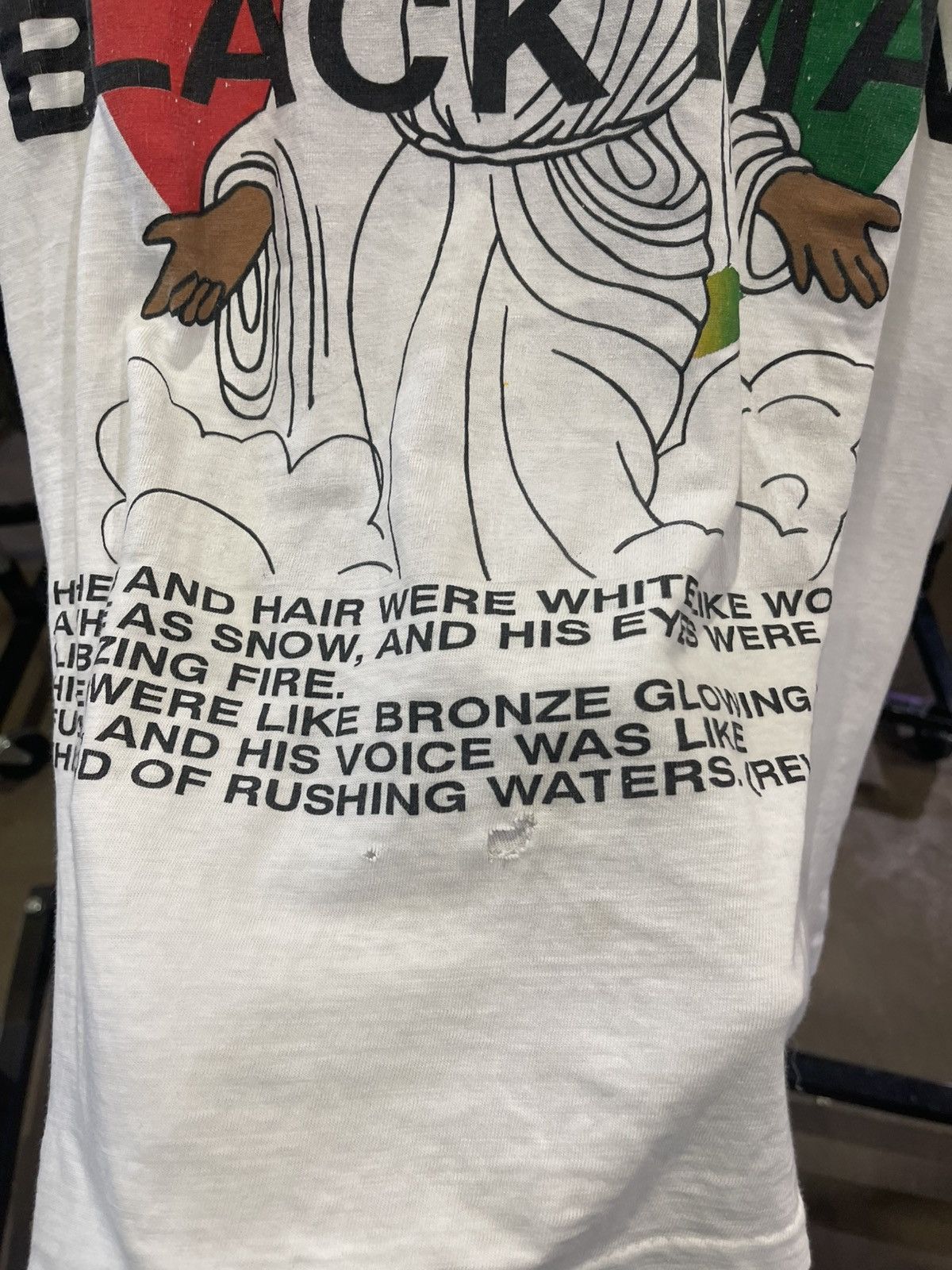 Vintage Vintage 90's 'Jesus Is A Black Man' Tee Size US L / EU 52-54 / 3 - 4 Thumbnail