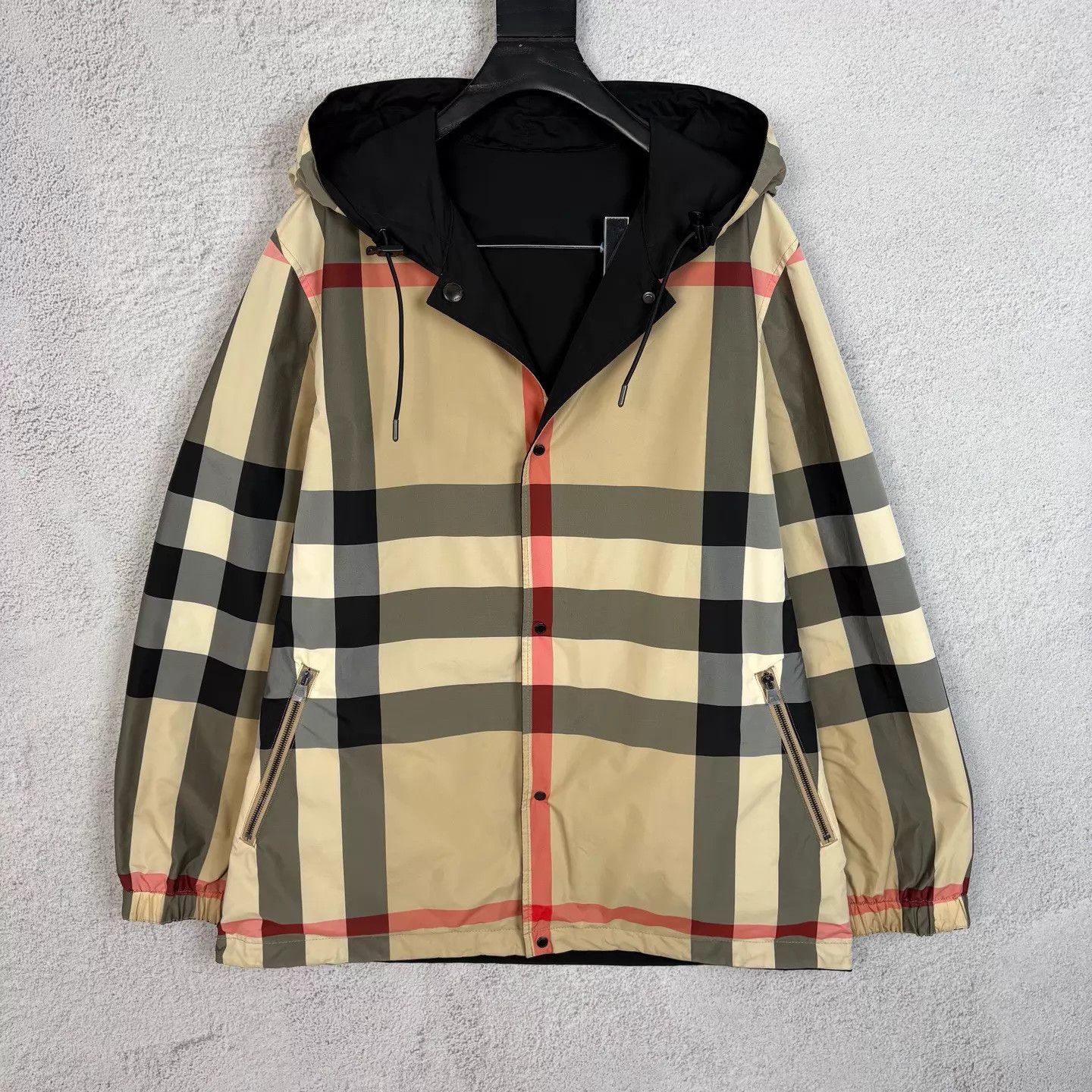 Burberry Burberry Reversible Check Two-tone Men's Hooded Jacket Size US L / EU 52-54 / 3 - 2 Thumbnail