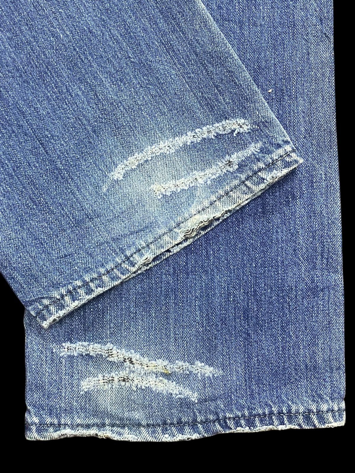 Fragment Design × Vanquish Vintage Vanquish Japan Blue Wash Avantgarde Distressed Jeans Size US 33 - 12 Thumbnail