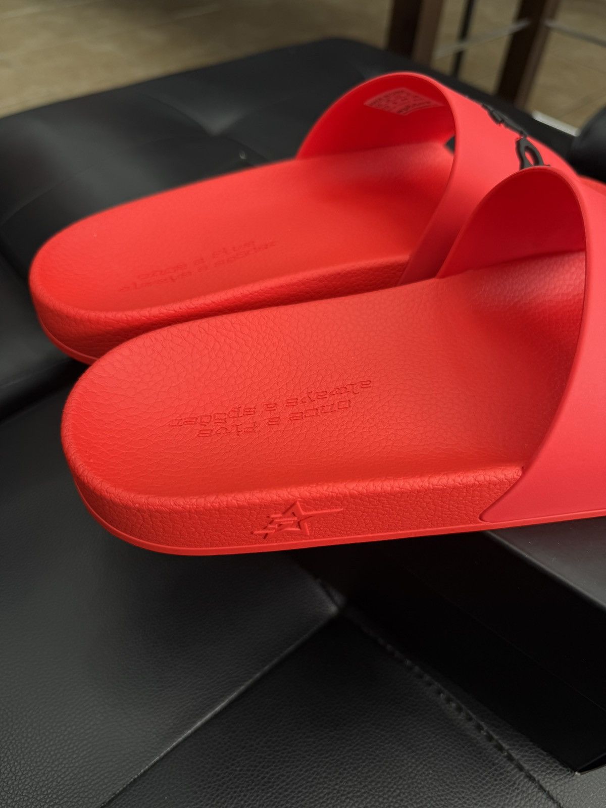 Sp5der Sp5der Red Slip On Rubber Slides Size (10) Brand New Size US 10 / EU 43 - 8 Thumbnail