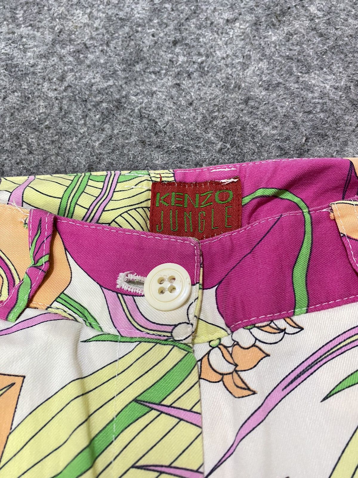 Kenzo Vintage Kenzo Jungle Floral Sweatpants Size 26" / US 2 / IT 38 - 4 Thumbnail