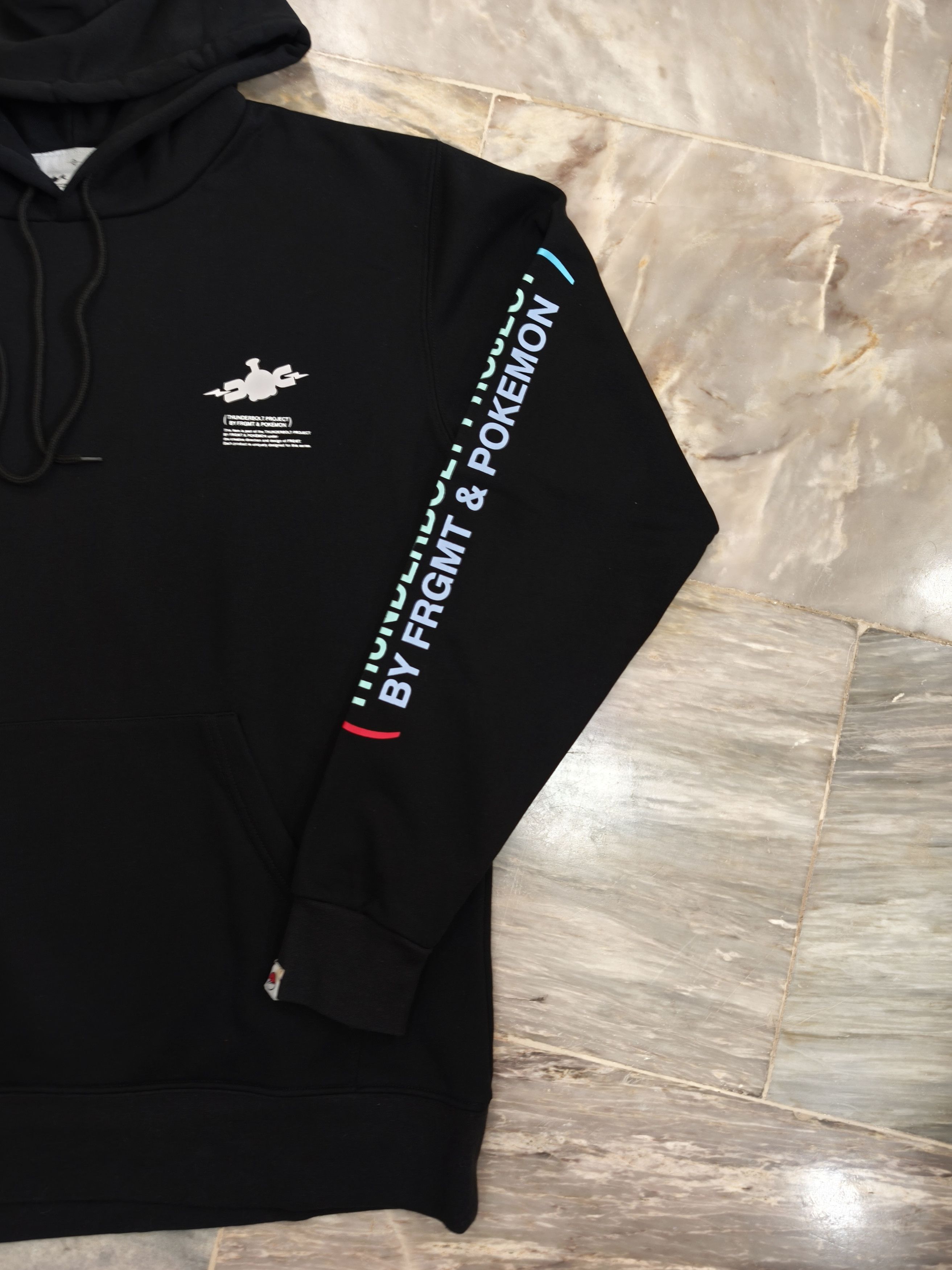 Fragment Design × Pokemon FRAGMENT X POKÉMON THUNDERBOLT PROJECT HOODIE Size US M / EU 48-50 / 2 - 2 Thumbnail