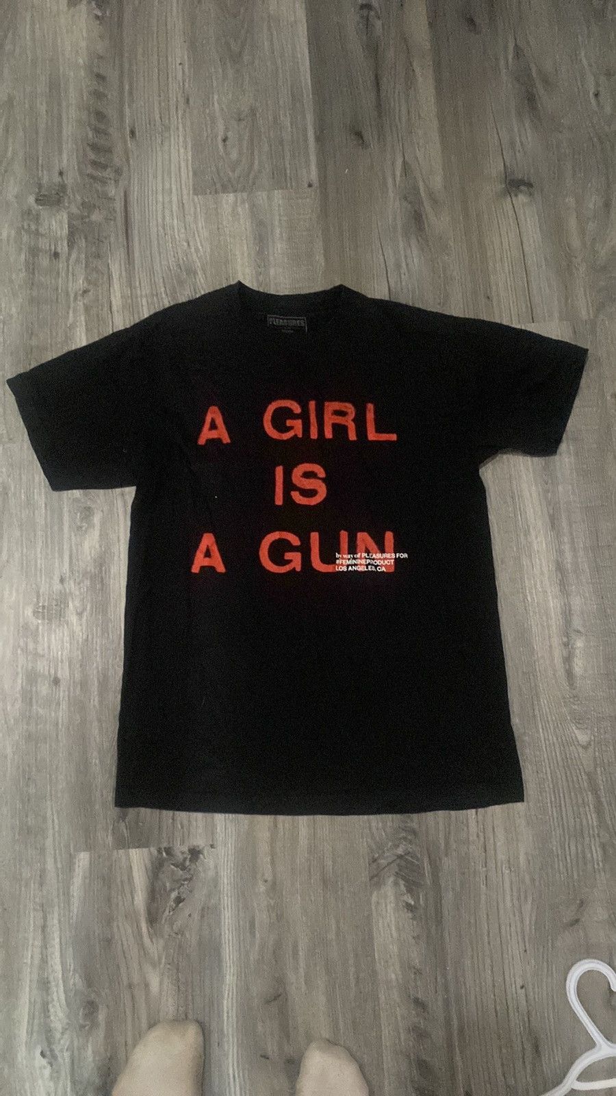 One Chick Travelsn Rope Gun Girlfriend T-Shirt Black / S