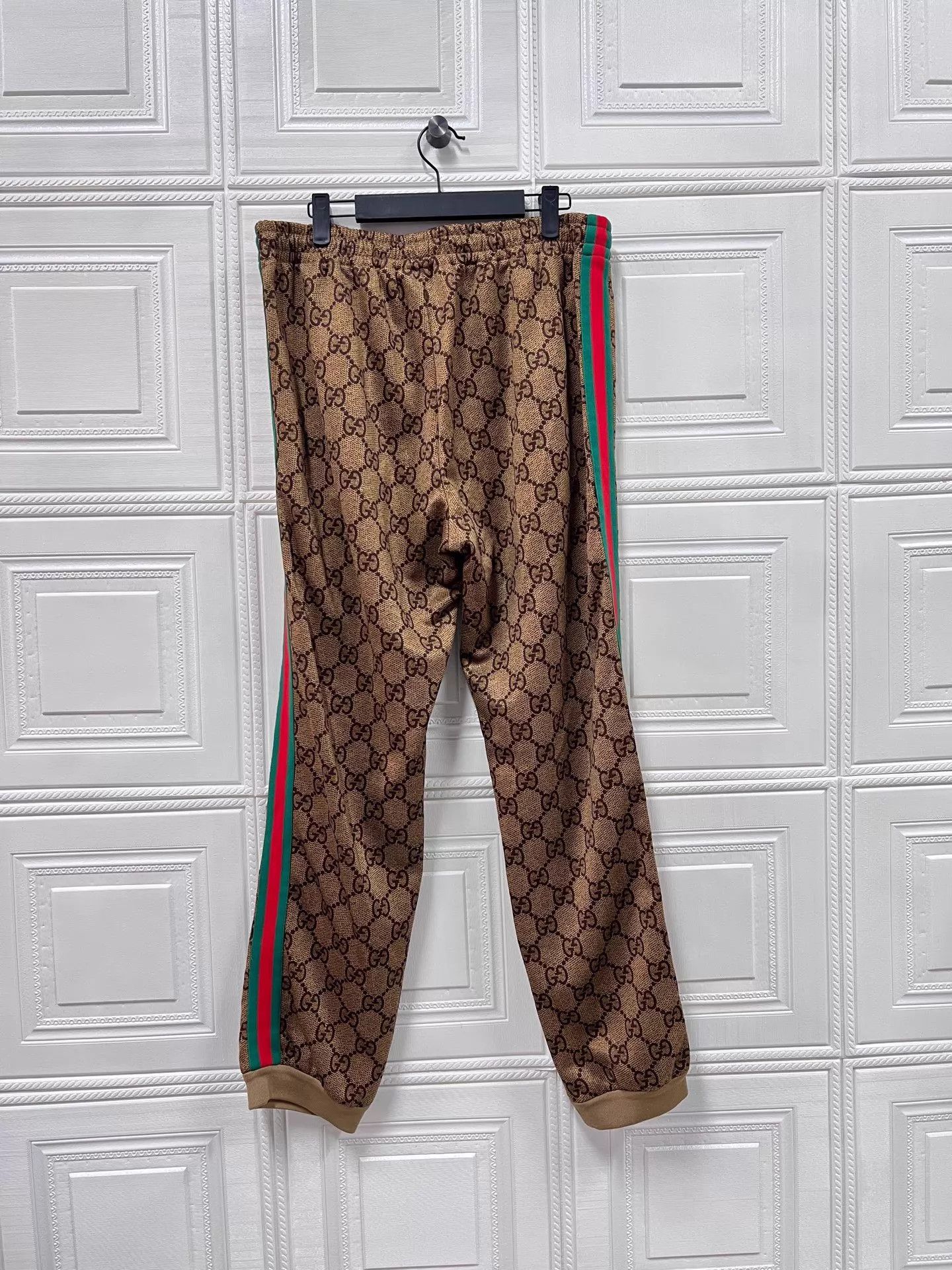 Gucci Gucci GG monogram full print sweatpants L 99 new Size 28" / US 6 / IT 42 - 2 Thumbnail