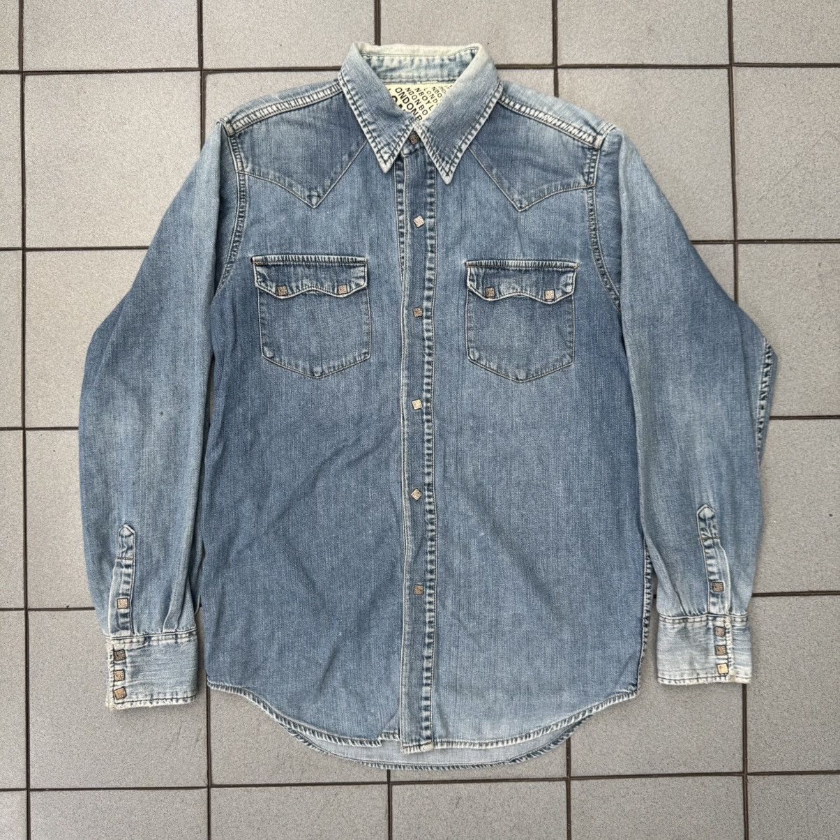 Vintage Vintage boy london western style denim button shirt Size US M / EU 48-50 / 2 - 1 Thumbnail