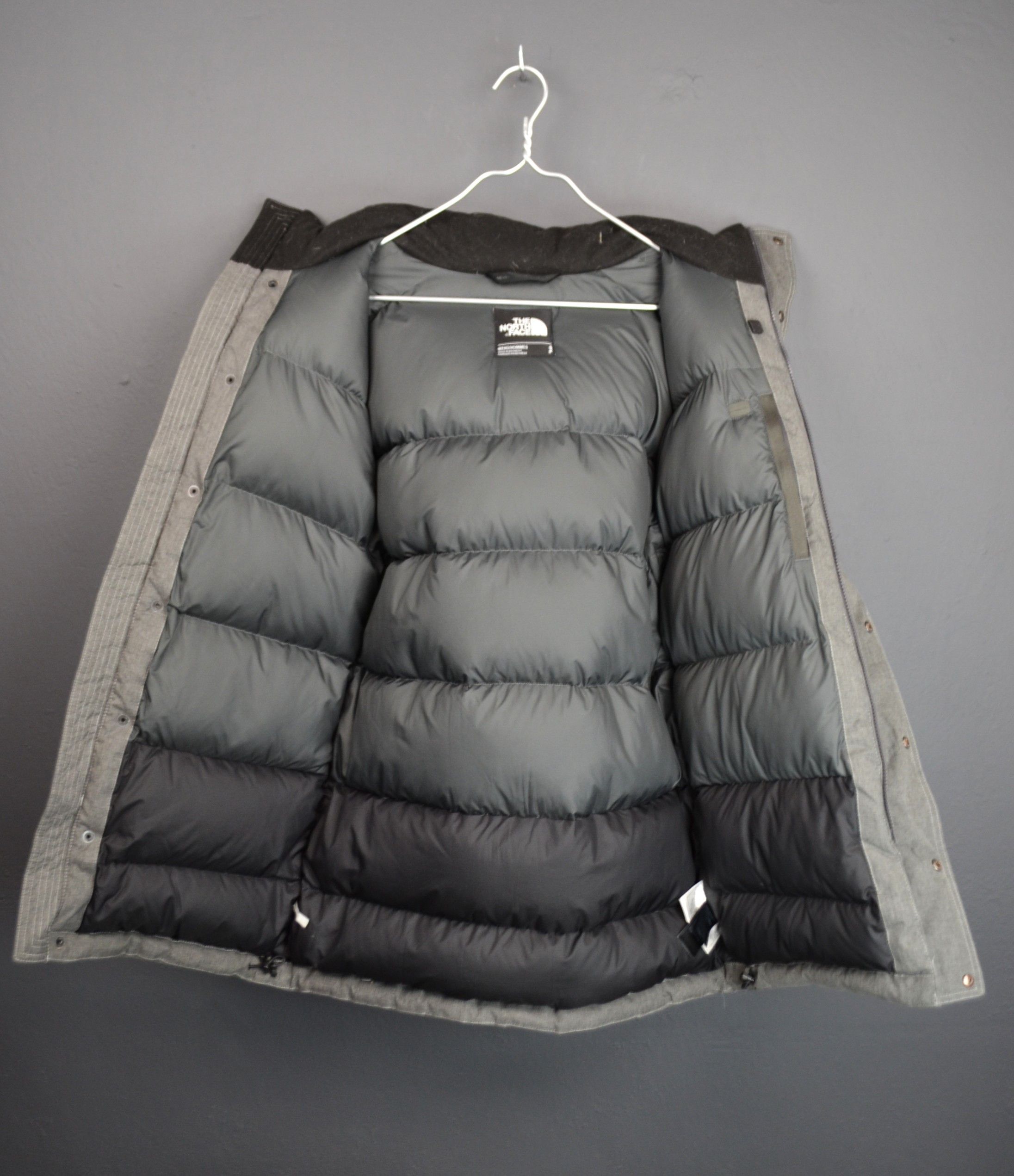 The North Face The North Face McMurdo II Parka Gray S Down Jacket Size US S / EU 44-46 / 1 - 13 Thumbnail