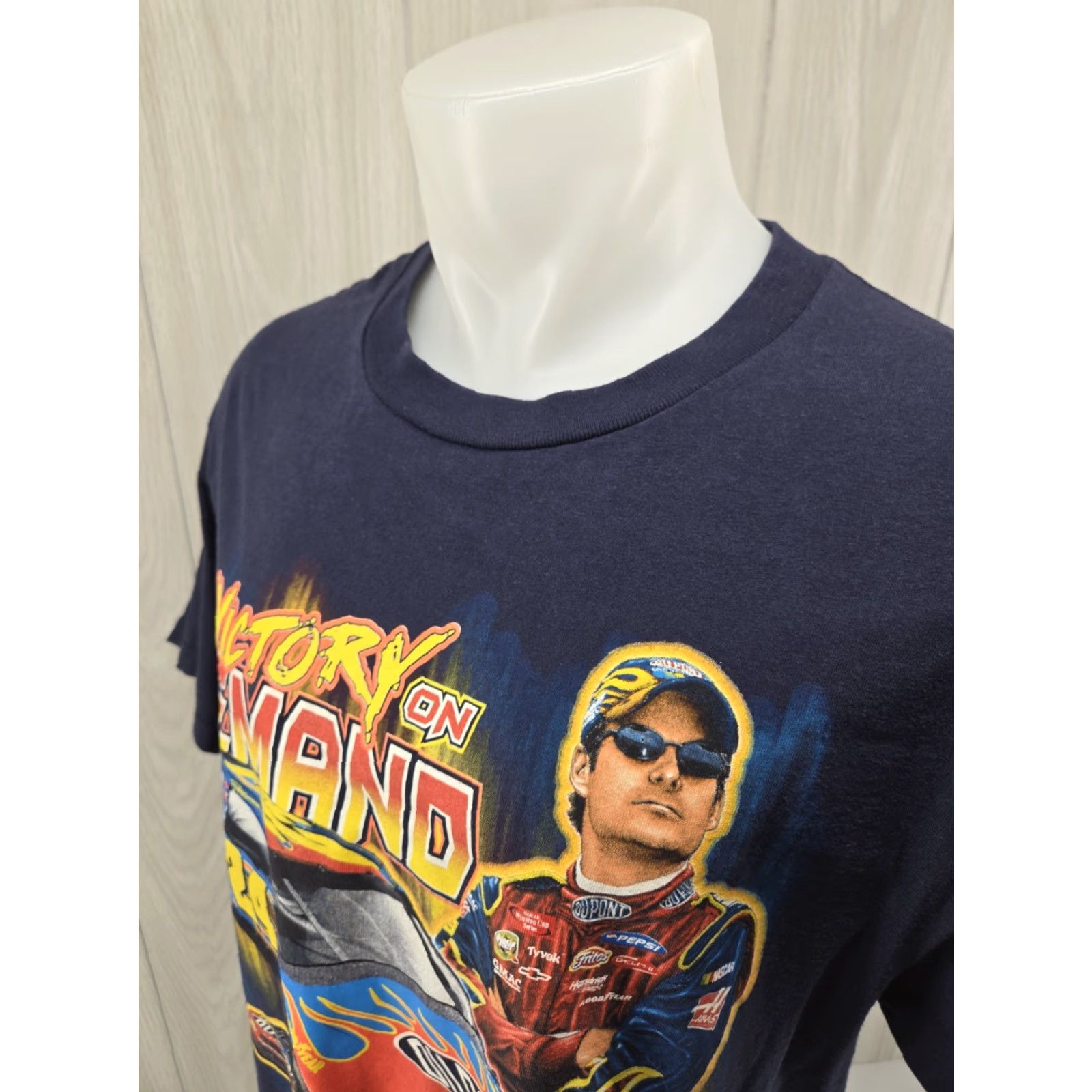 Chase Authentics VINTAGE Chase Authentics NASCAR Jeff Gordon Victory On Demand T-Shirt Mens Large Blue Cotton Short Sleeve Crew Neck Graphic Print 1990s Size US L / EU 52-54 / 3 - 6 Thumbnail