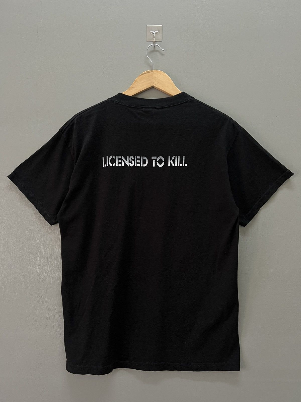 Vintage Vintage 1999 007 Licensed To Kill James Bond T-shirts Size US M / EU 48-50 / 2 - 2 Thumbnail