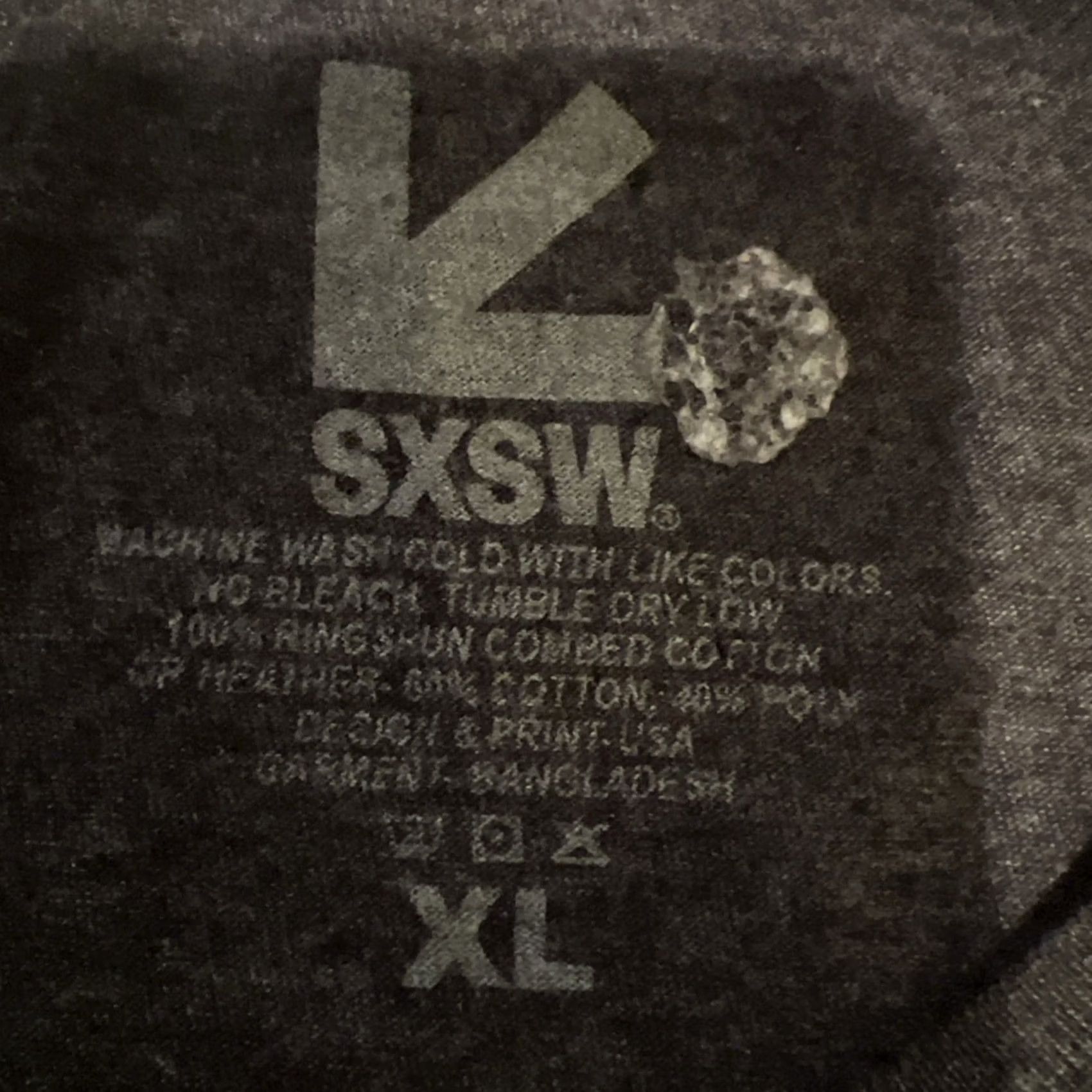 Vintage VINTAGE SXSW ACDC Lettering Style Font Austin Texas Shirt XL Gray Mens Music Graphic Print Tee Shirt Regular Crew Neck Short Sleeve Cotton Blend Size US XL / EU 56 / 4 - 3 Thumbnail