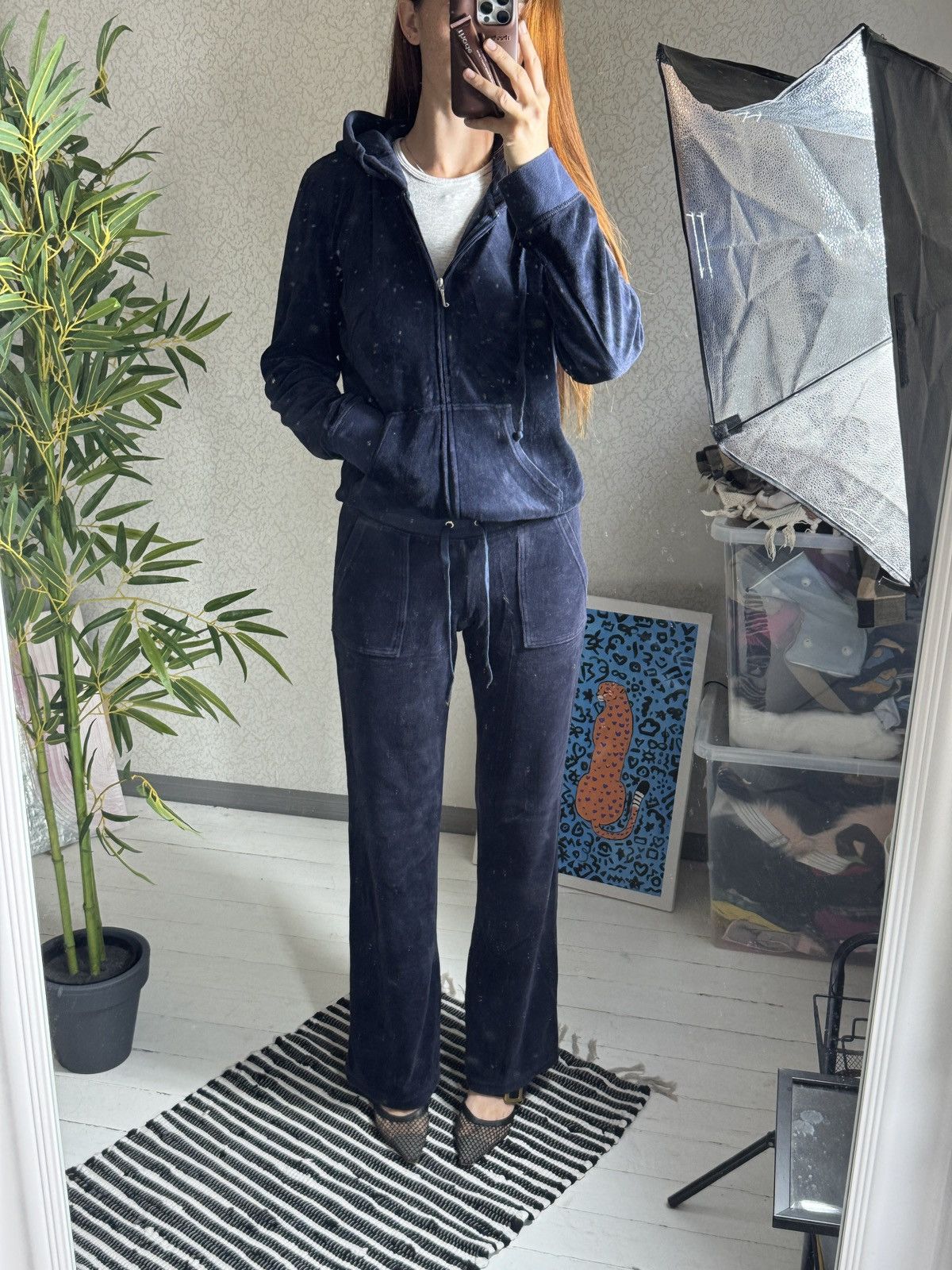 Juicy Couture VINTAGE VELOUR JUICY COUTURE 2000s NAVY TRACKSUIT Size M / US 6-8 / IT 42-44 - 14 Thumbnail
