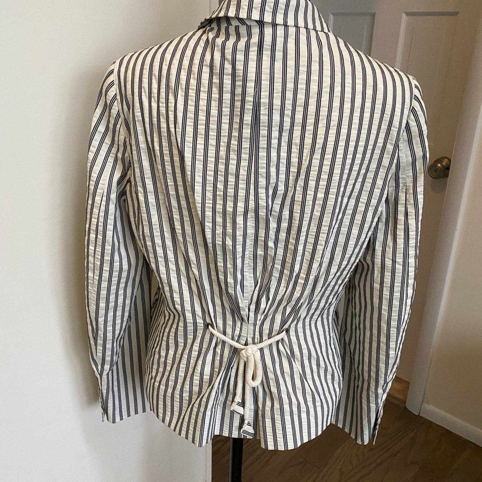 Moschino Moschino Cheap and Chic Seersucker Blazer Size XL / US 12-14 / IT 48-50 - 2 Thumbnail