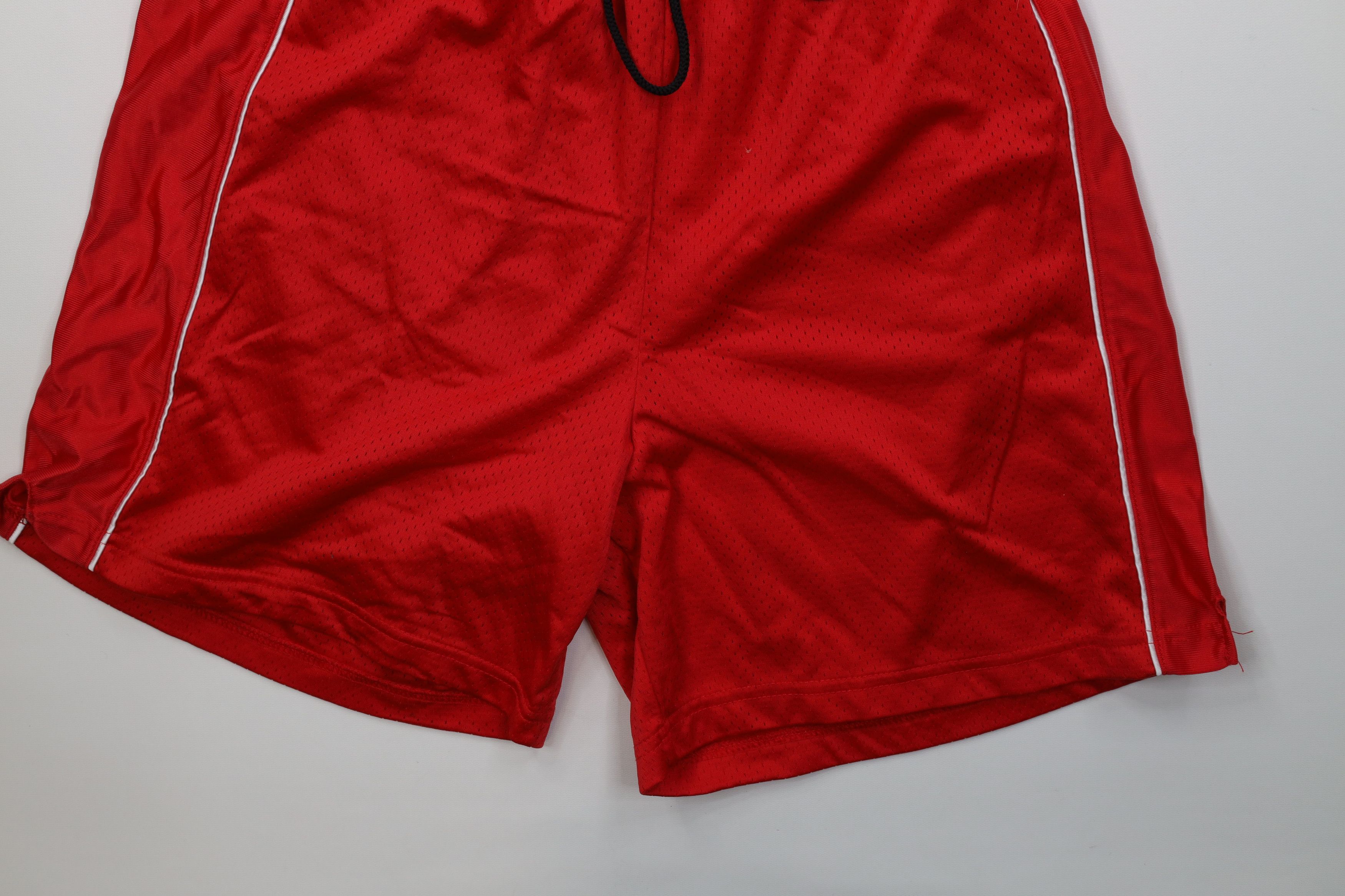 Champion Vintage 90s Champion Heavyweight Mesh Gym Basketball Shorts Size US 34 / EU 50 - 4 Thumbnail