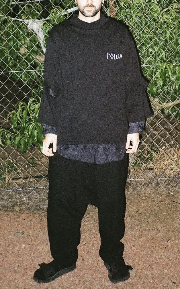Gosha Rubchinskiy Double Cuff Oversized "ROWA" Tee Size US S / EU 44-46 / 1 - 1 Thumbnail