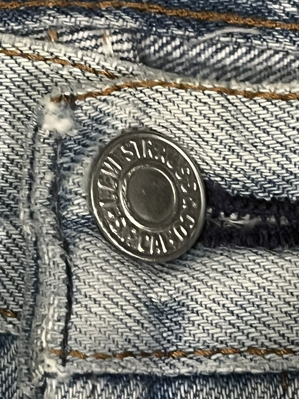 Levi's × Levi's Vintage Clothing Vintage 90s Levi’s 501 Paint Splat Washed Button Fly Jeans Size US 31 - 7 Thumbnail