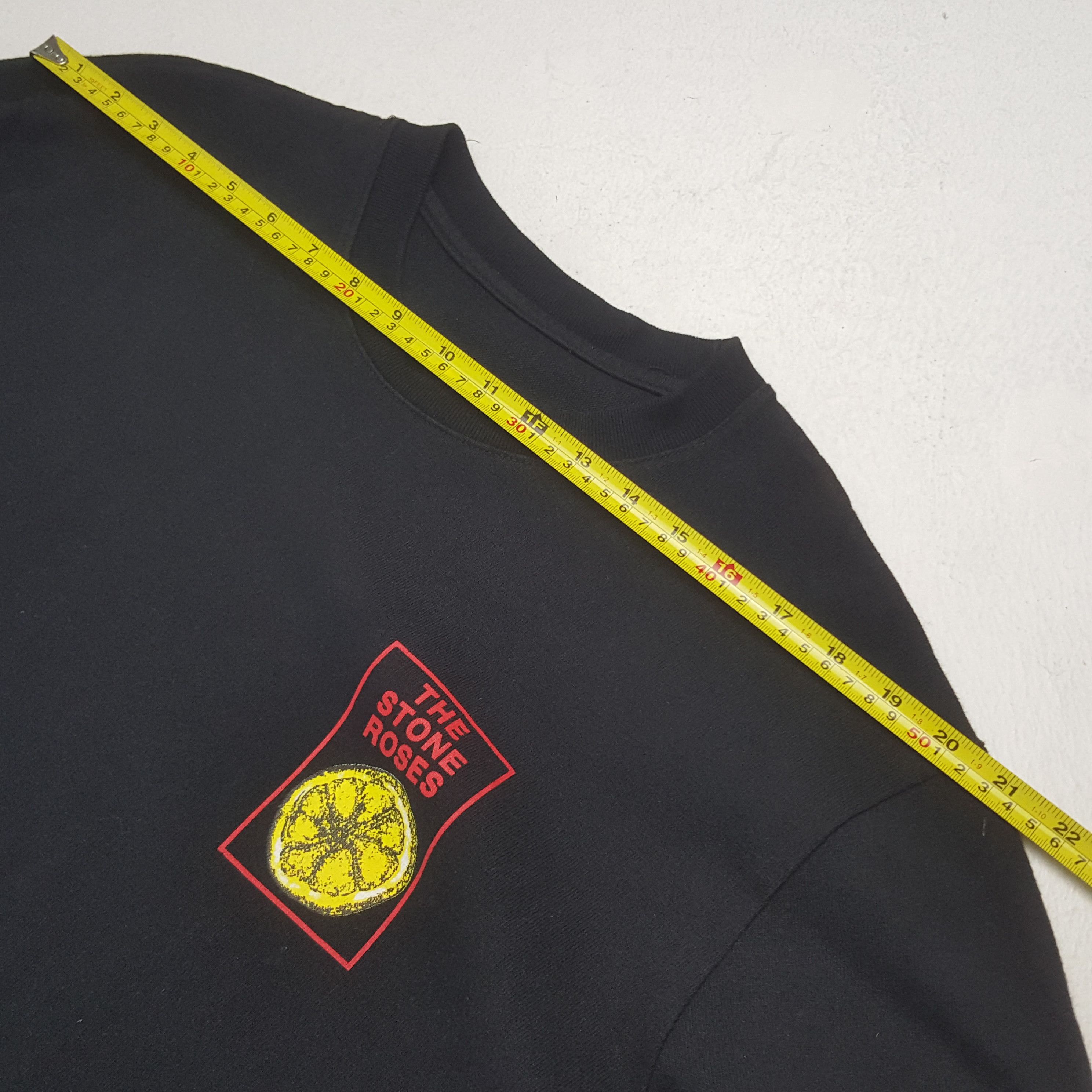 Band Tees Vintage The Stone Roses Made in Stone Rock Band Tshirt Size US XL / EU 56 / 4 - 5 Thumbnail