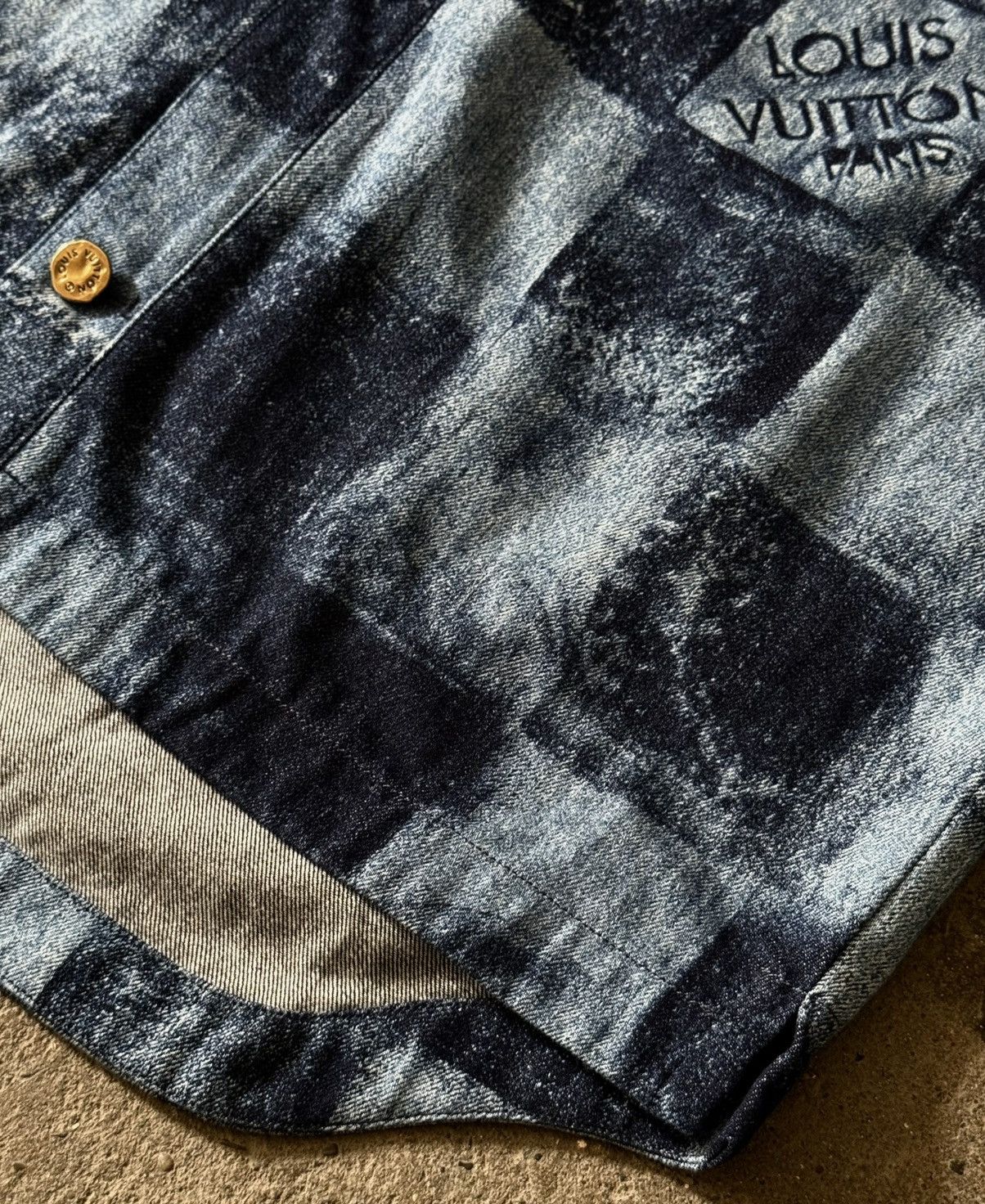 Louis Vuitton Louis Vuitton - Virgil Abloh - Pre Fall 2021 - Damier Denim Size US XL / EU 56 / 4 - 4 Thumbnail