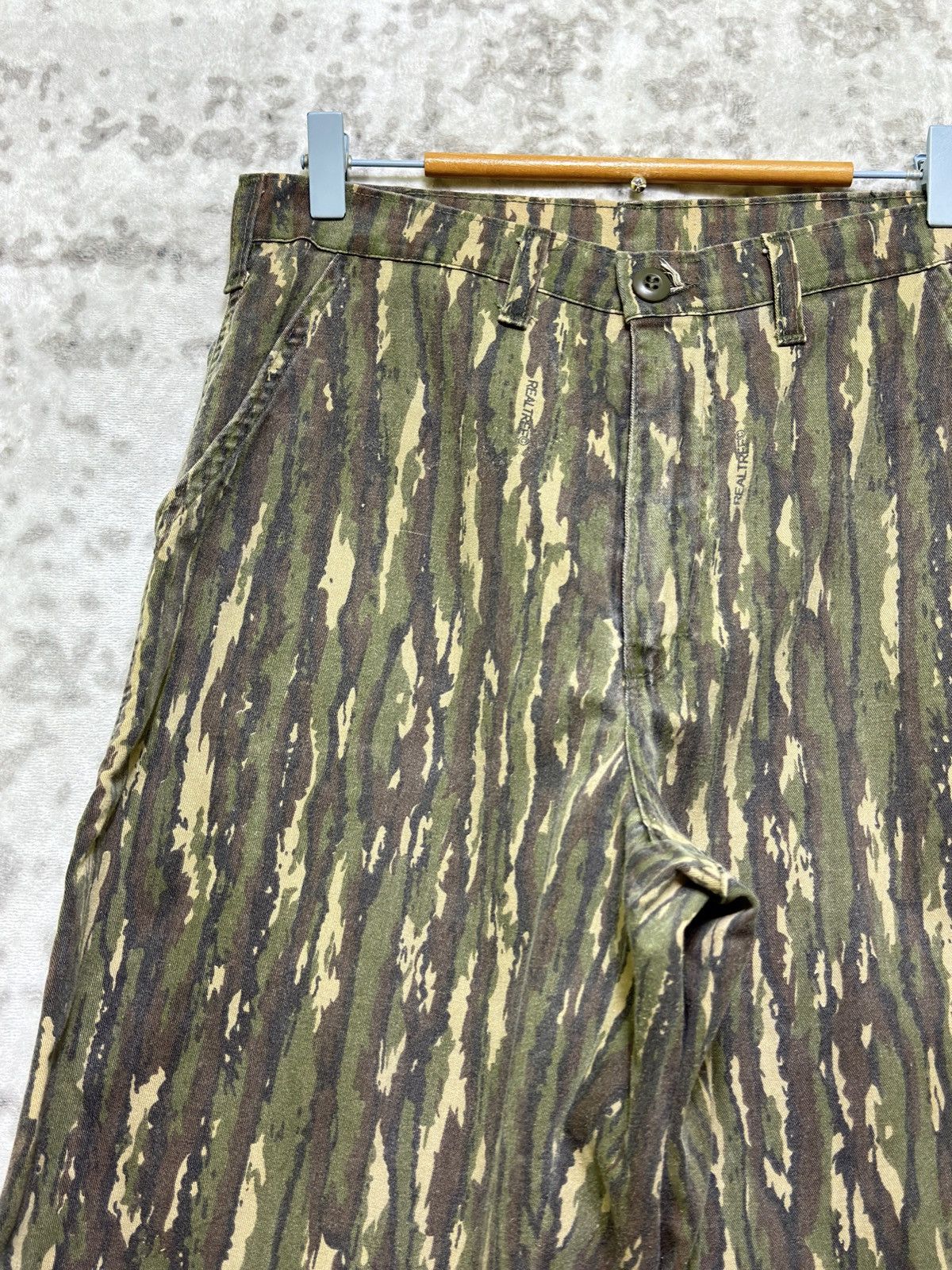 Realtree Vintage Spartan Realtree Camouflage Baggy Talon Zip Trouser Size US 29 - 4 Thumbnail