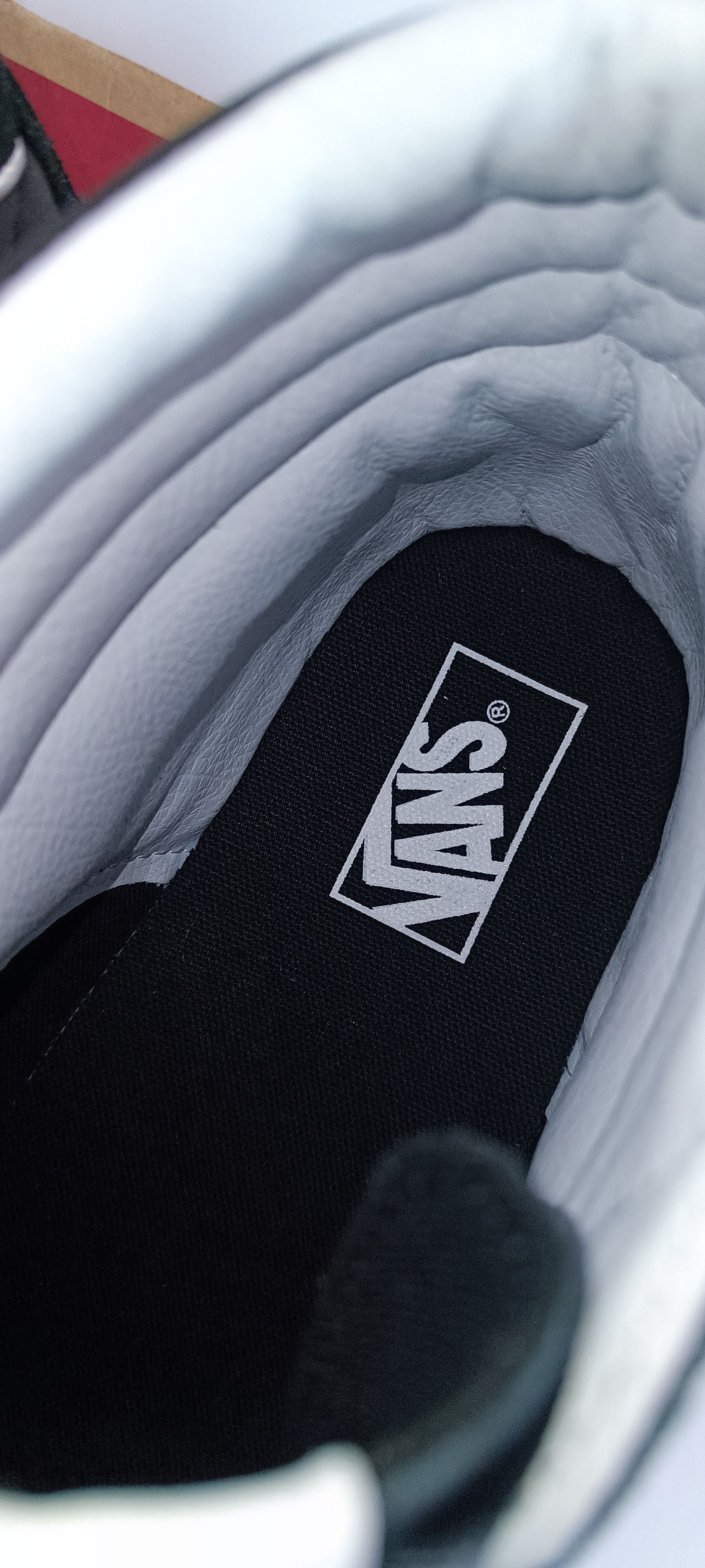 Vans Vans Sk8-Hi Reissue 2018 (Japanese Type) Black White Size US 11.5 / EU 44-45 - 19 Thumbnail
