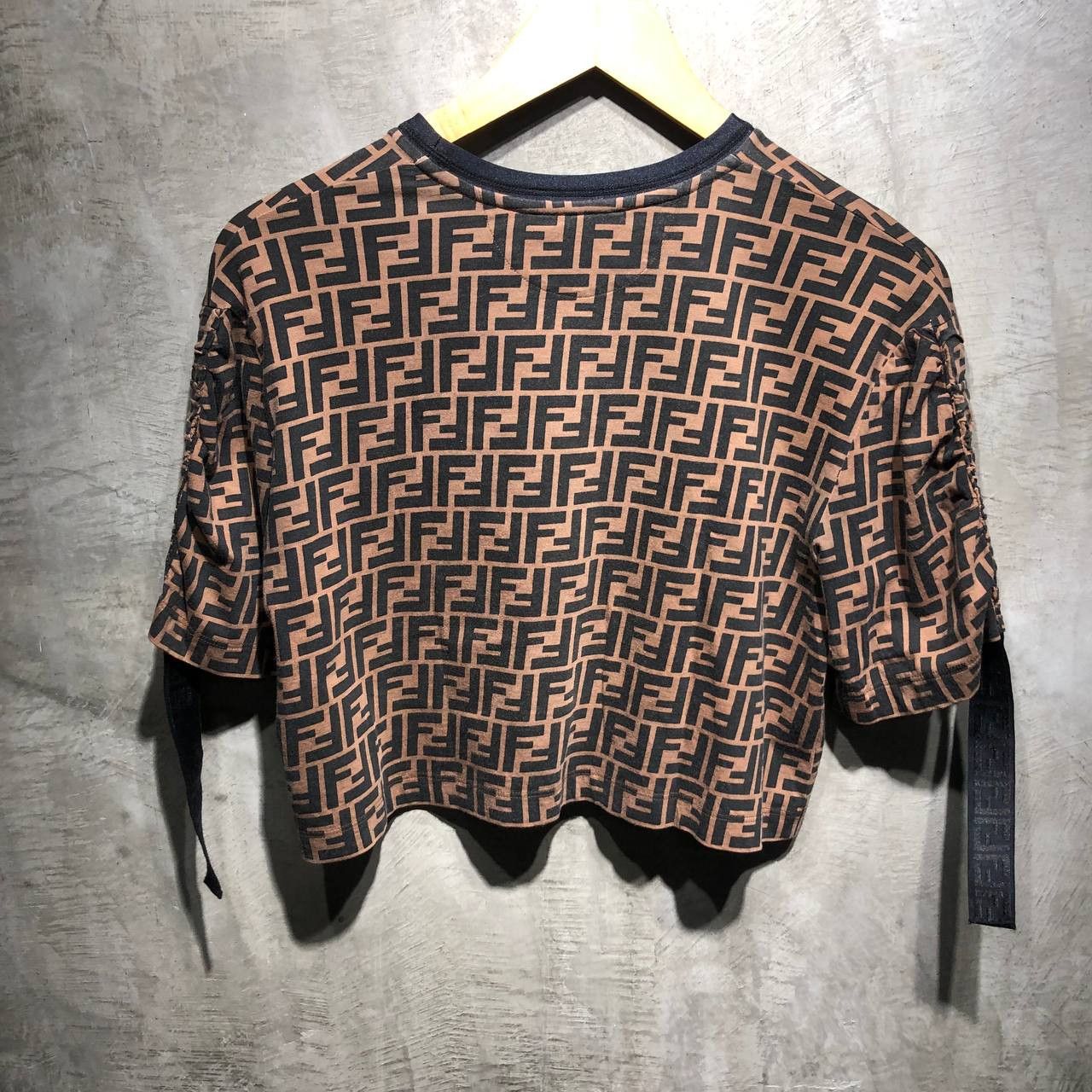 Fendi Fendi Monogram Cropped shirt Size S / US 4 / IT 40 - 7 Thumbnail