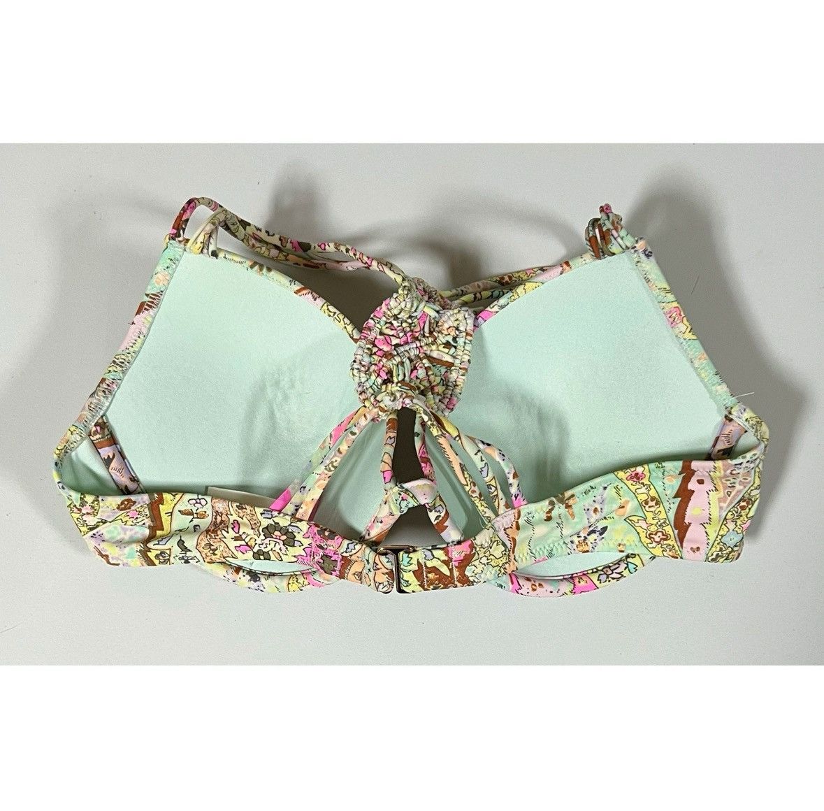 Victoria's Secret Pastel Paisley Boho Push-Up Bikini Top Swimwear Size 34C 🩵✨ Size M / US 6-8 / IT 42-44 - 4 Thumbnail