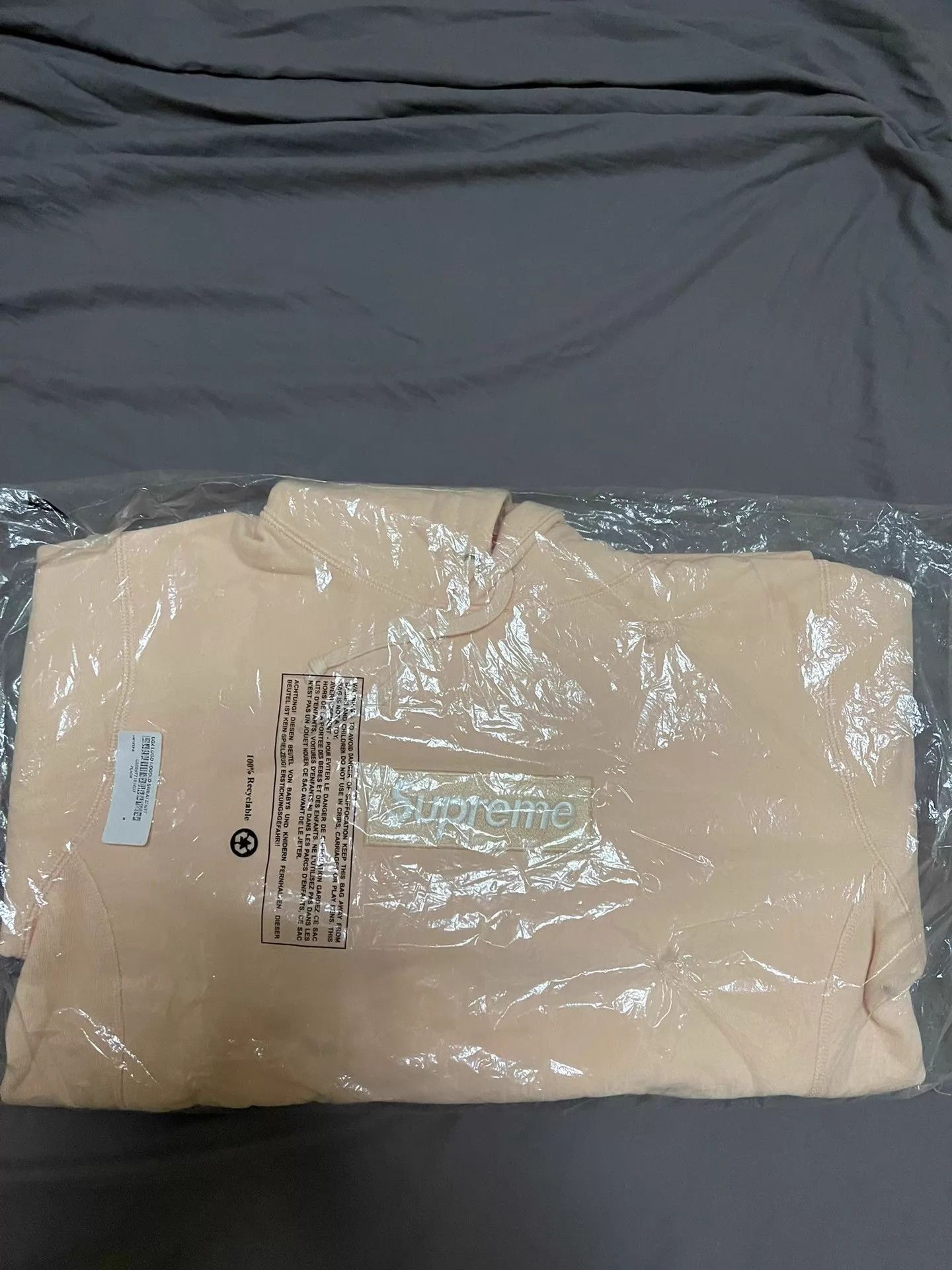 Supreme Supreme 16FW Peach Box Logo Hoodie M Size US M / EU 48-50 / 2 - 1 Thumbnail