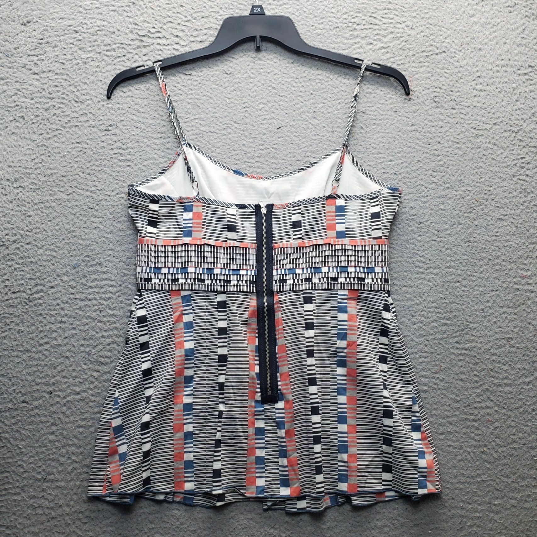 Bcbgmaxazria BCBGMAXAZRIA Tank Top Womens Multicolor Striped Spaghetti Straps Back Zip M Size M / US 6-8 / IT 42-44 - 2 Thumbnail