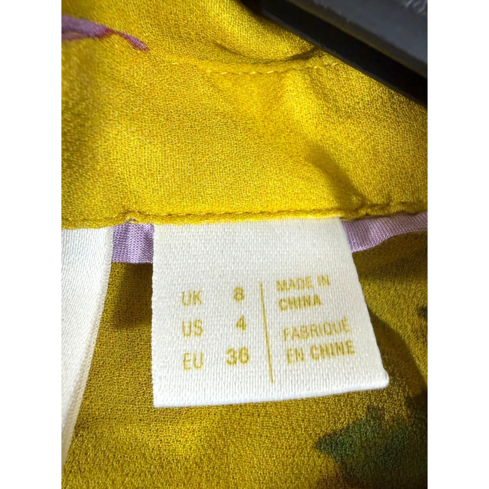 Anthropologie Maeve By Anthropologie Sheer Shirt Womens 4 Duchess Yellow Floral Sleeveless Blouse Crew Neck Button Size S / US 4 / IT 40 - 7 Thumbnail