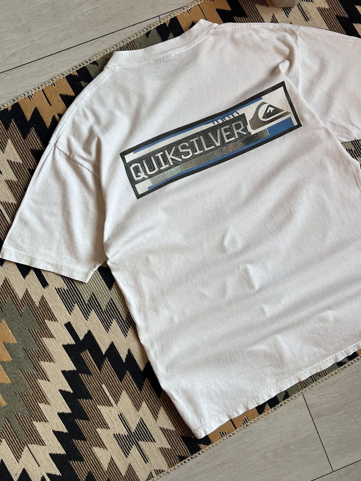 Quiksilver Quiksilver Vintage Big Logo Surf T-Shirt Size US L / EU 52-54 / 3 - 3 Thumbnail