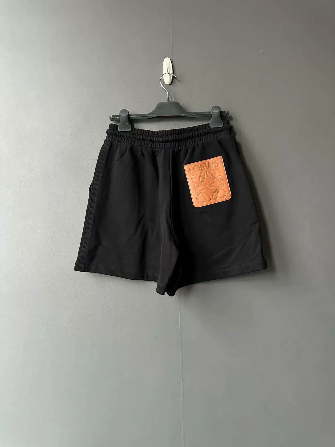 Loewe LOEWE Leather Patch Black Shorts Size US 26 / EU 42 - 1 Thumbnail