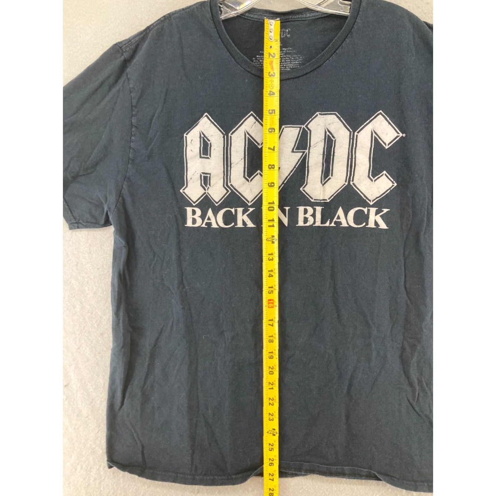 Logo 7 ACDC TShirt XL Black Logo Spellout Back In Black Shirt Mens XL Black Logo Band Music Rock Size US XL / EU 56 / 4 - 5 Thumbnail
