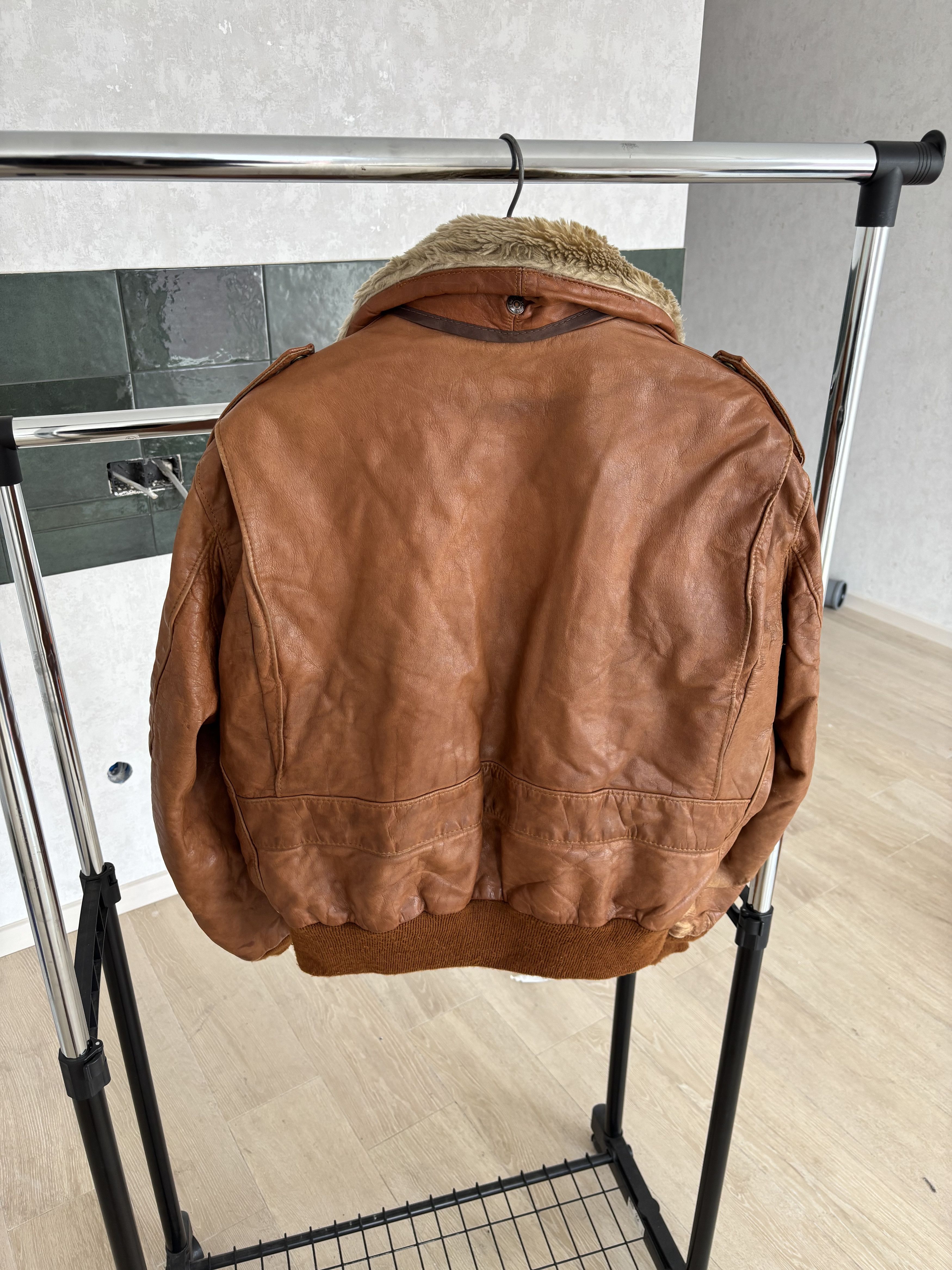 Schott Schott leather flight jacket Size US L / EU 52-54 / 3 - 3 Thumbnail