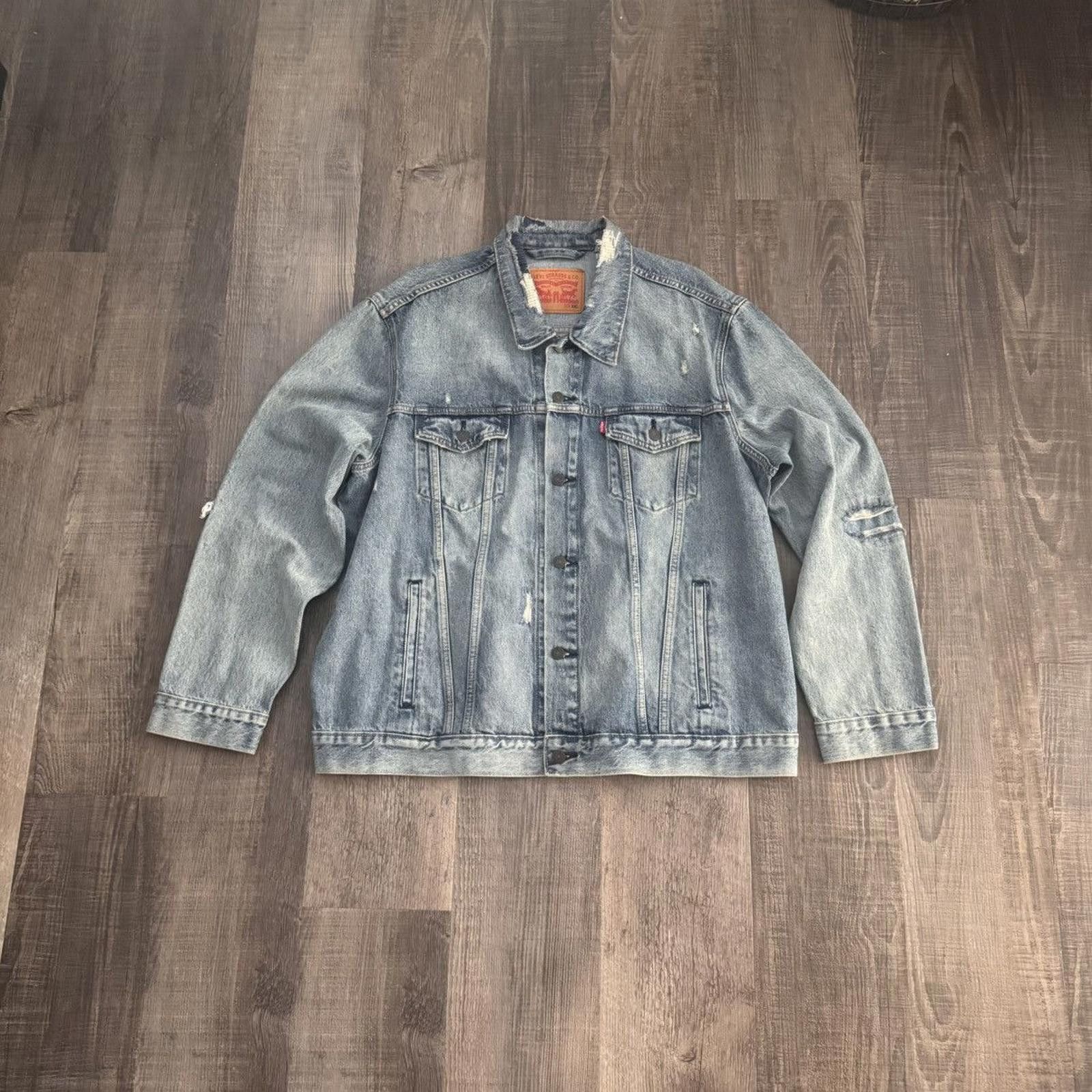 Levi's LEVIS • VNTG Distressed Denim Jacket (XXL) VNDS Size US XXL / EU 58 / 5 - 1 Thumbnail