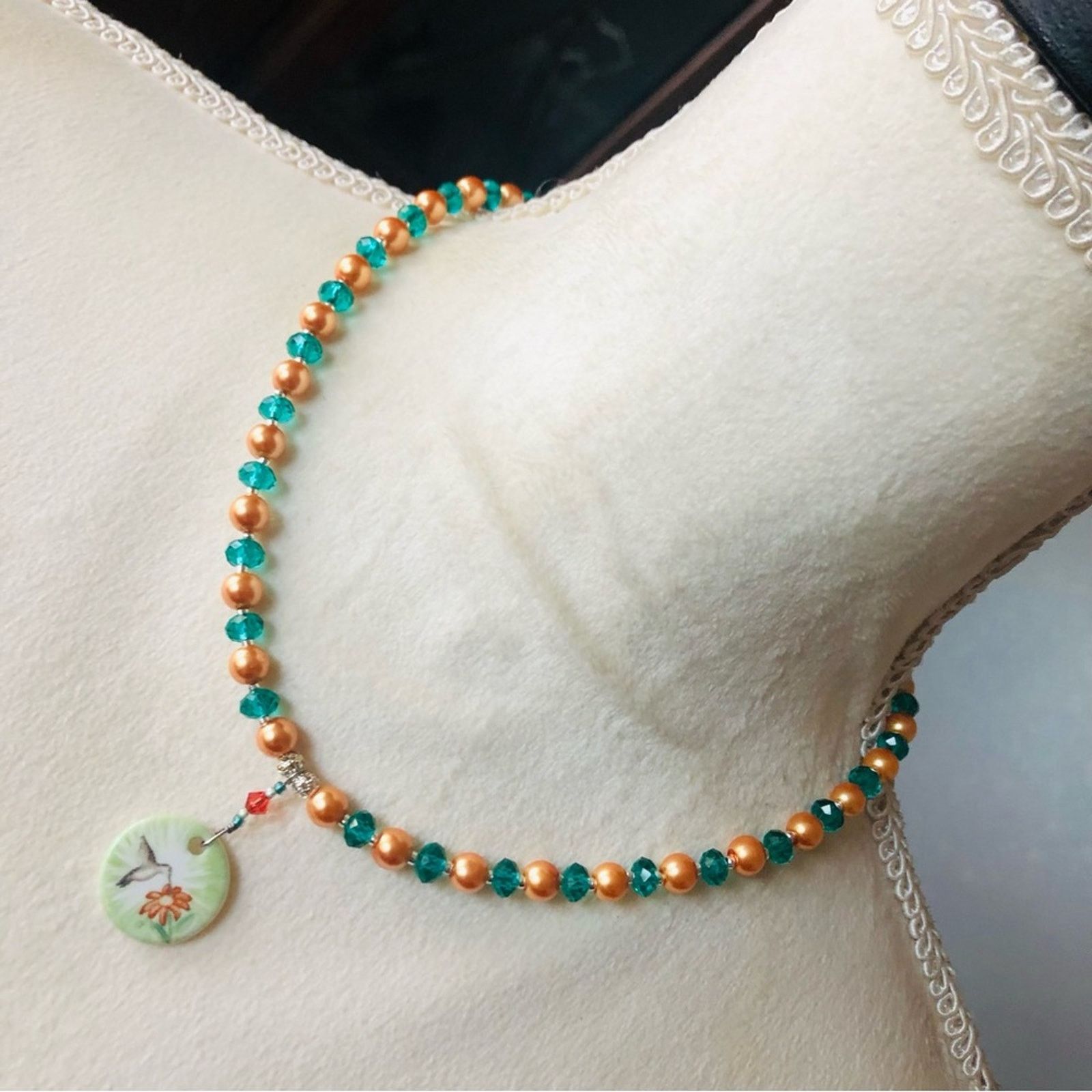 Handmade Handcrafted repurpose porcelain hummingbird pearl necklac Size ONE SIZE - 1 Thumbnail