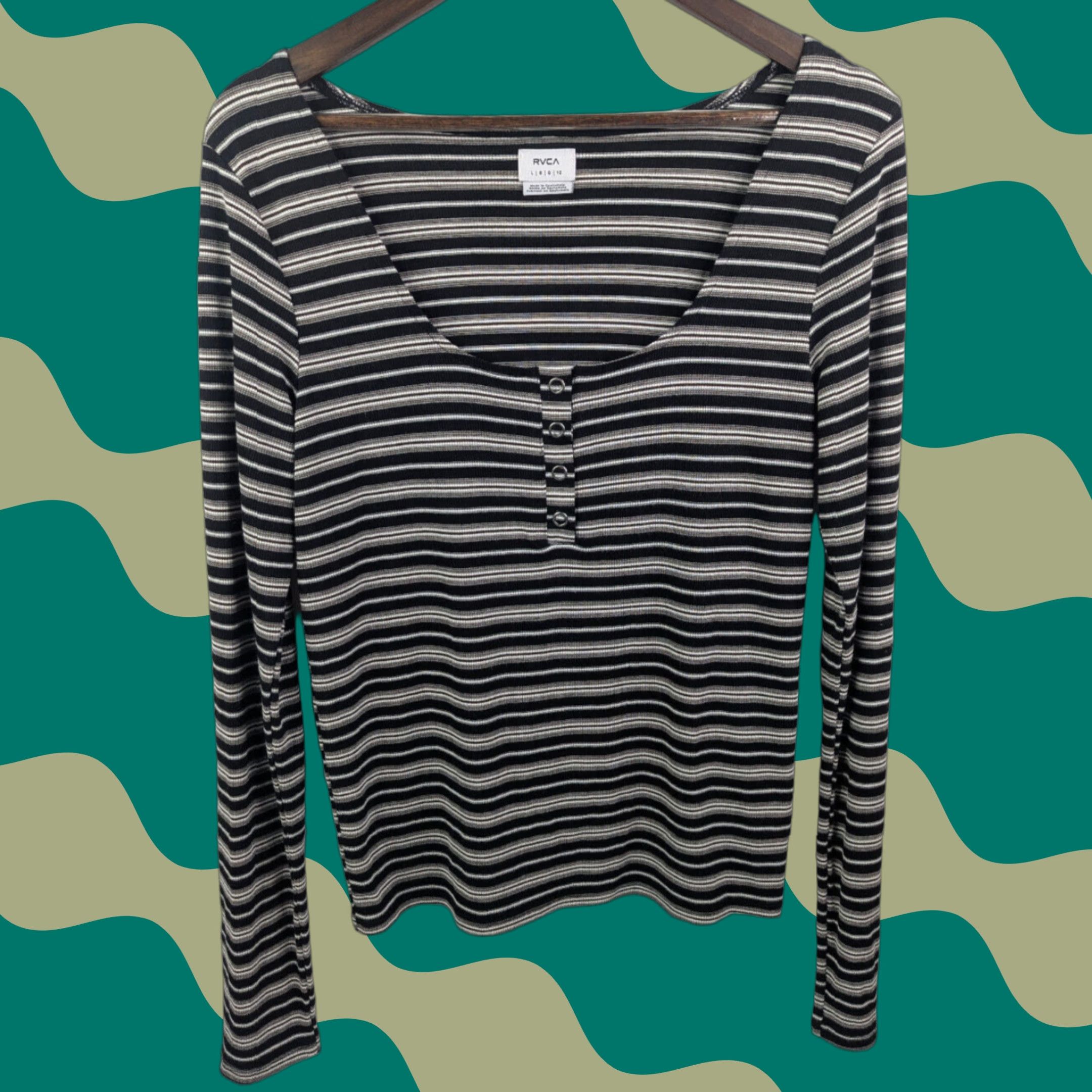 RVCA RVCA Women's Guarded Long Sleeve Henley Shirt L/12 Retro Skate School Size M / US 6-8 / IT 42-44 - 1 Thumbnail