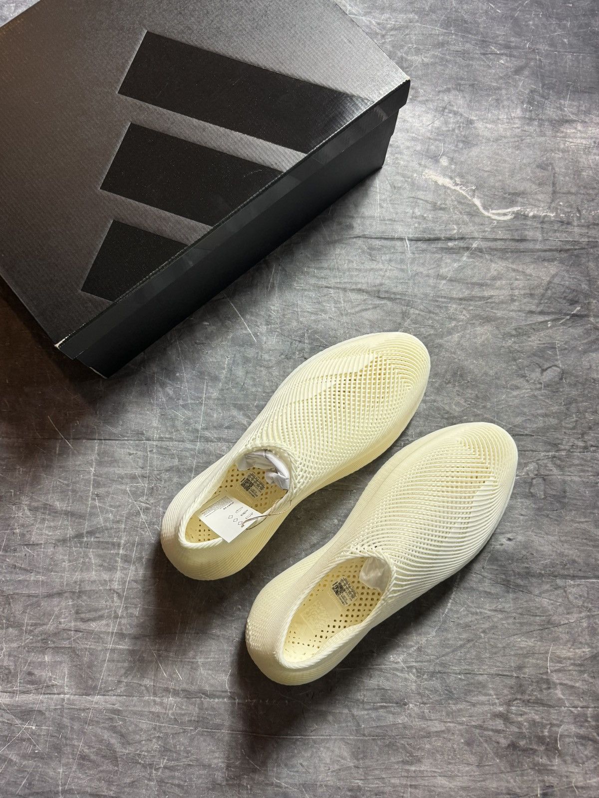 Adidas Adidas Climamog Off White Size 11.5 Size US 12.5 / EU 45-46 - 1 Thumbnail