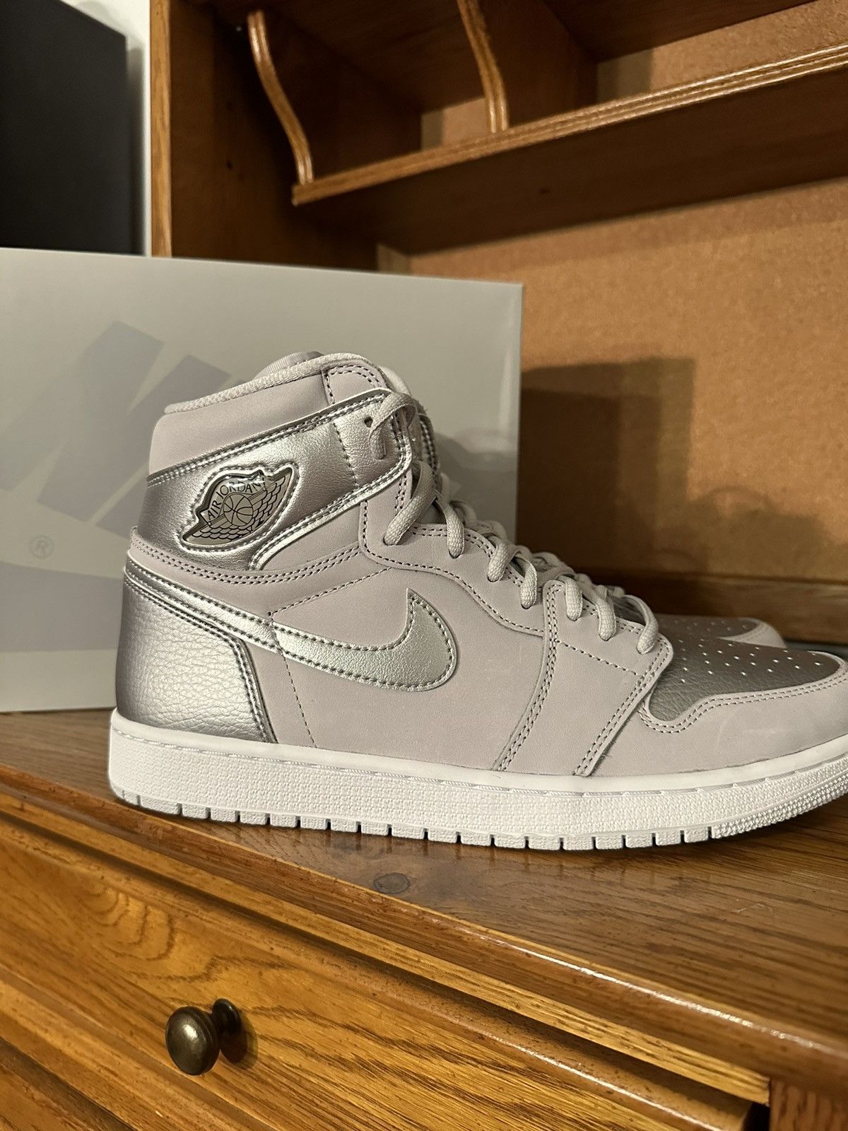 Jordan Brand Jordan 1 Retro High OG Japan Co.JP 2020 Size US 11 / EU 44 - 3 Thumbnail