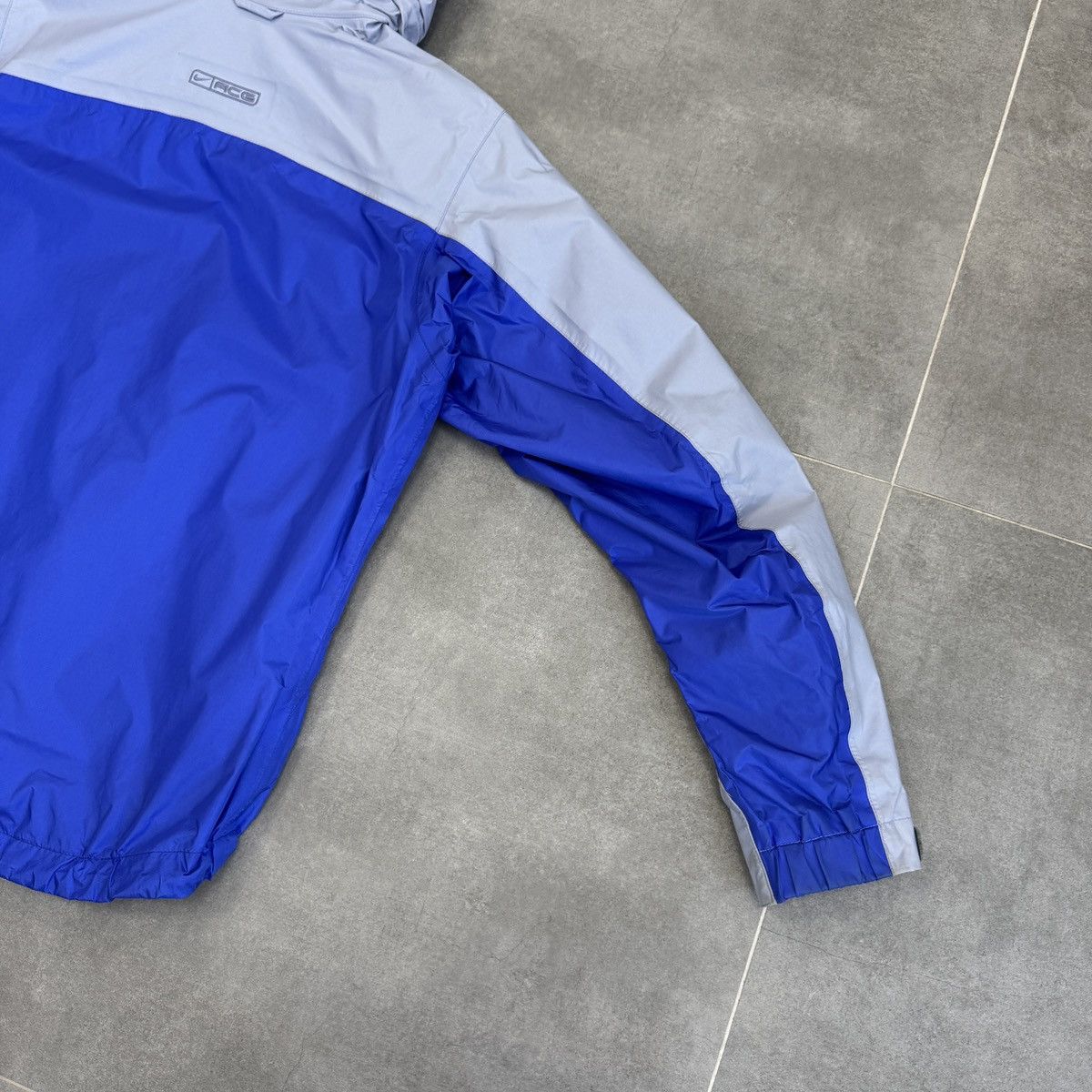 Nike ACG Vintage Nike ACG Storm-Fit Raincoat Jacket Women Y2K Blue Size M / US 6-8 / IT 42-44 - 24 Thumbnail