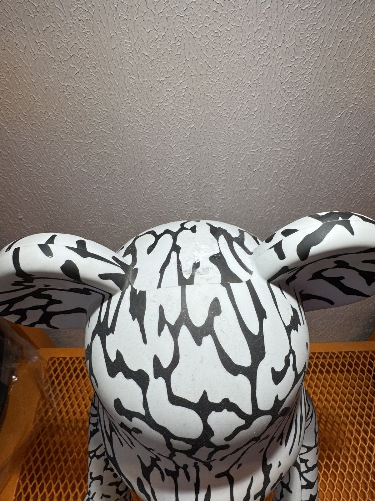 Medicom Toy BearBrick X Atmos Elephant 1000% Size 40 - 7 Thumbnail