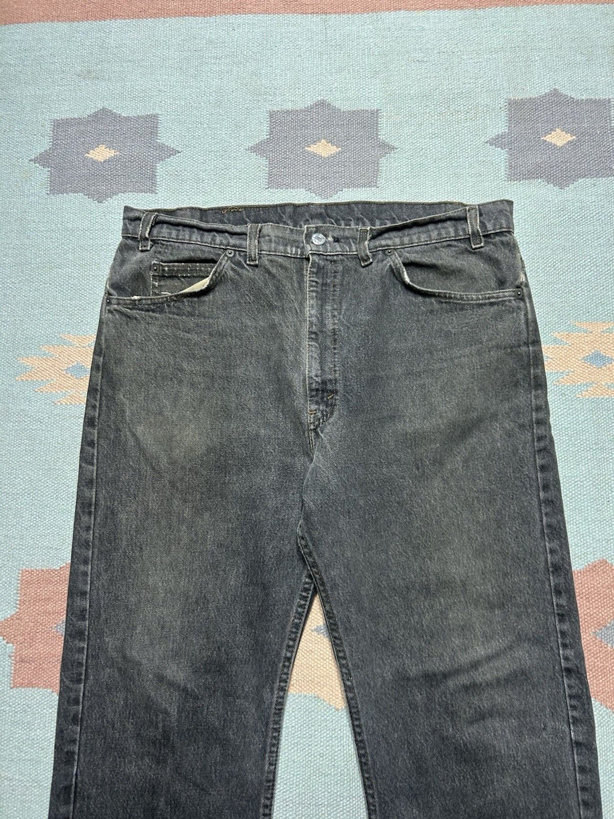 Vintage Vtg 90s Levis 505 jeans faded black distress straight 36x29 Size US 36 / EU 52 - 9 Thumbnail