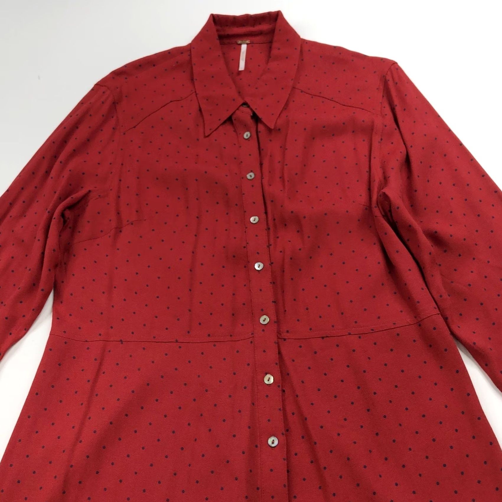 Free People Free People Tunic Shirt Long Sleeve Button Polka Dot Red Women's Large Viscose Rayon Modern Classic Size L / US 10 / IT 46 - 3 Thumbnail