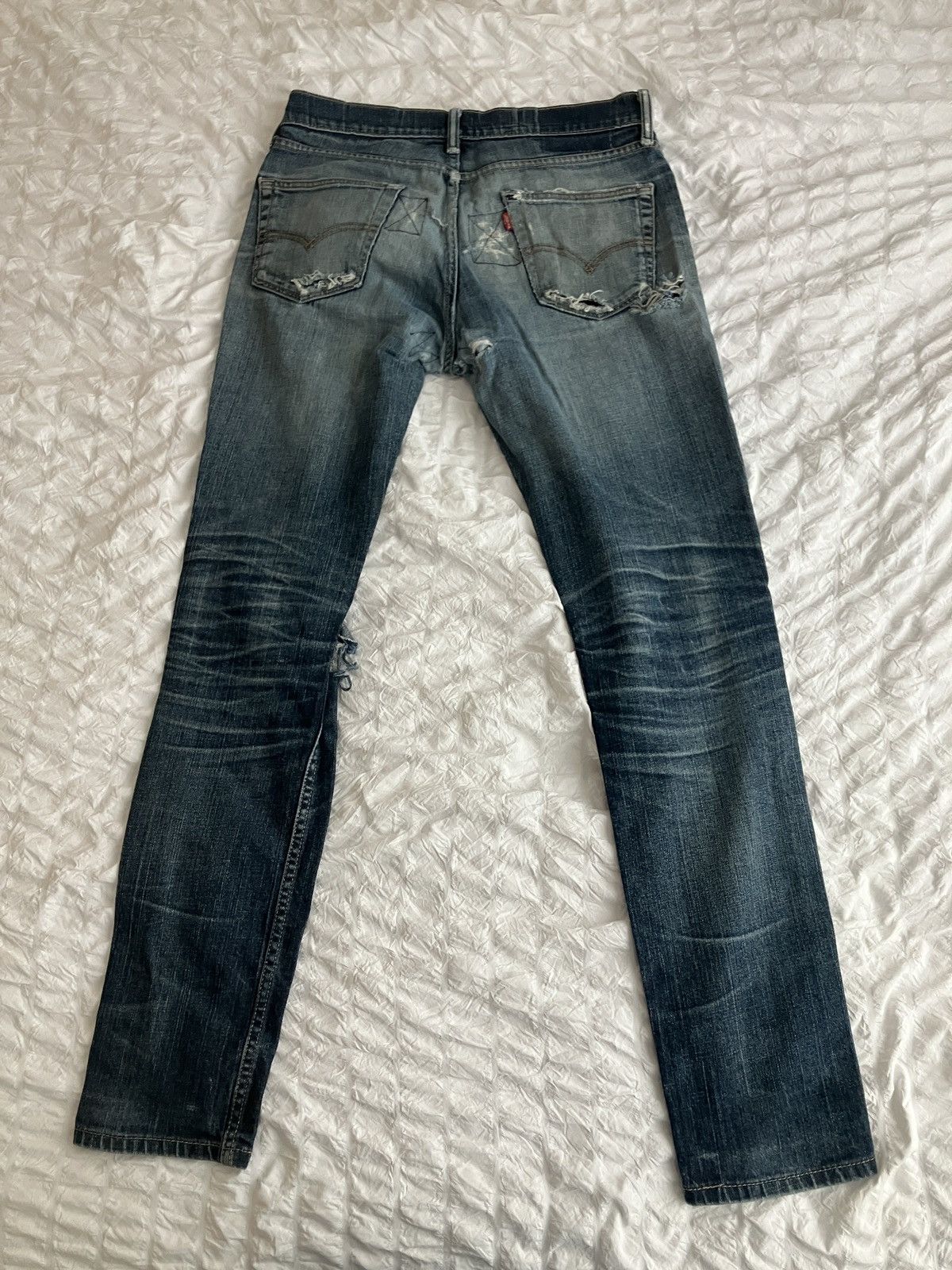 Levi's × Vintage THRASHED skinny Levi’s 511 34x32” Size US 34 / EU 50 - 2 Thumbnail
