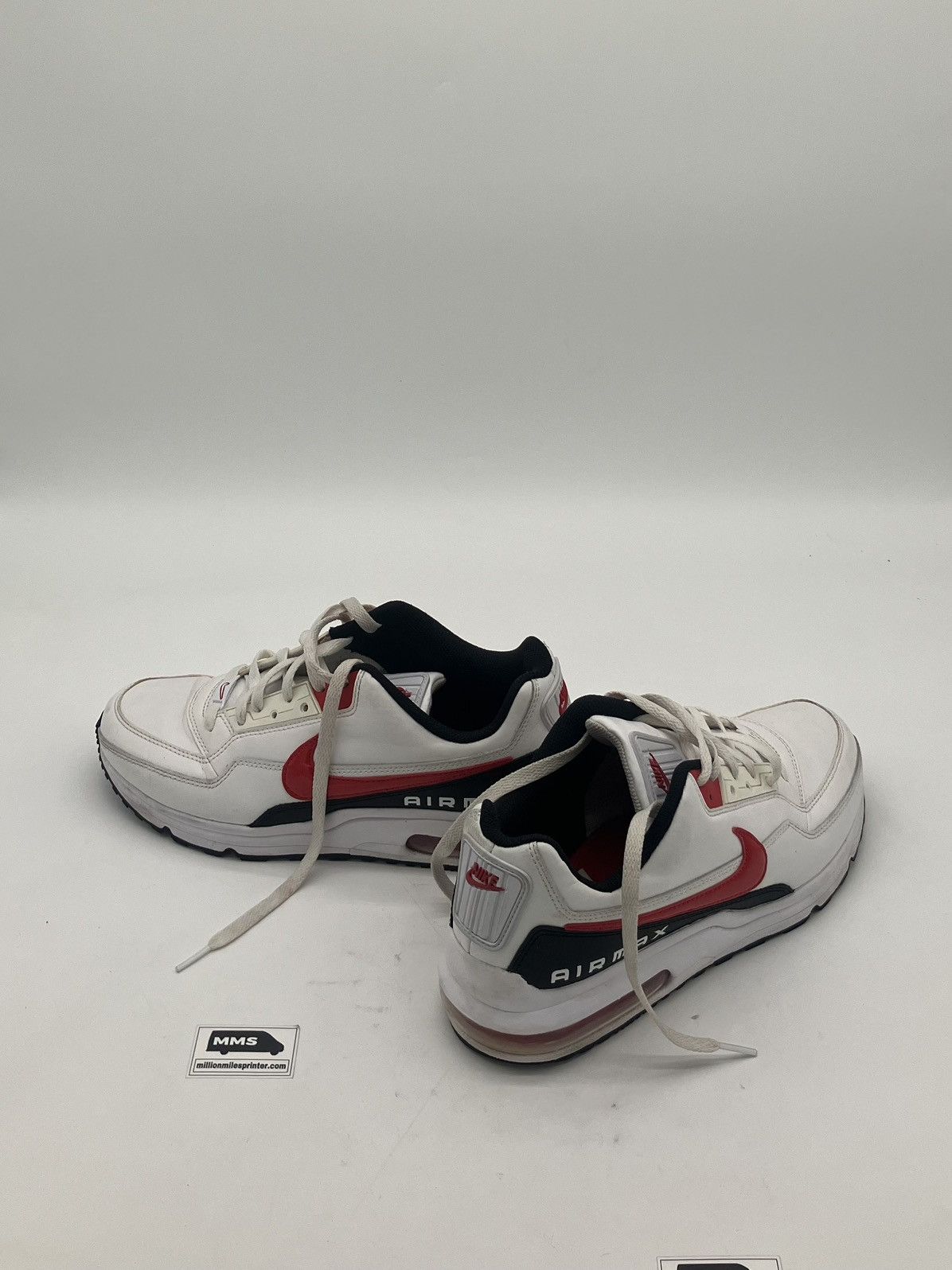 Nike Nike Air Max 1 White / Red / Black Size US 9.5 / EU 42-43 - 1 Thumbnail