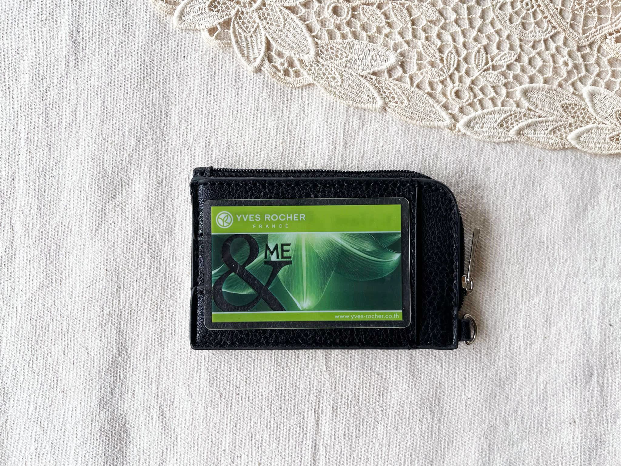 Vintage Compact Size Minimalist Black PU Leather half zip wallet Size ONE SIZE - 8 Thumbnail