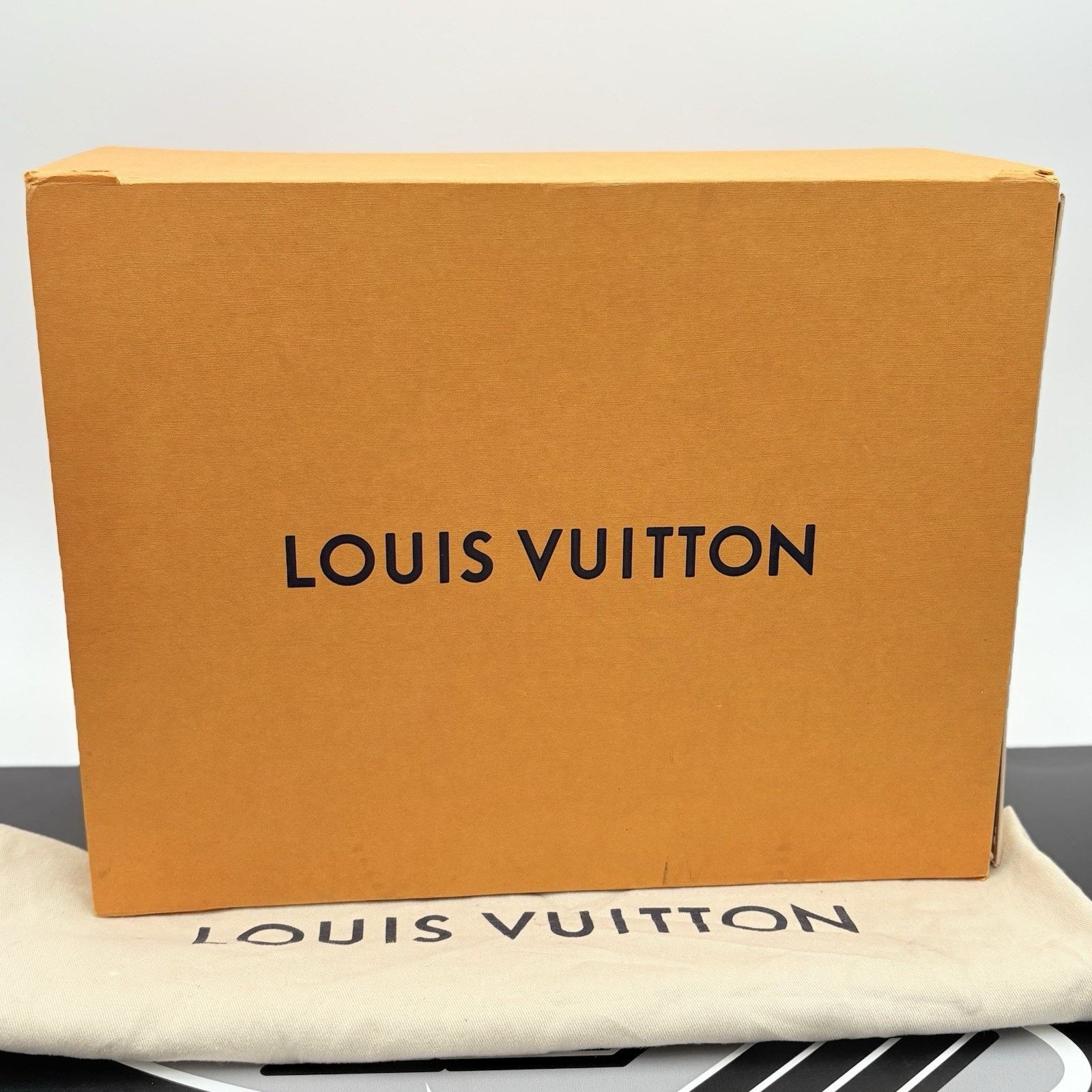Louis Vuitton Louis Vuitton Denim Mid Trainer ' Blue ' | SUPER CLEAN! Size US 10 / EU 43 - 15 Thumbnail