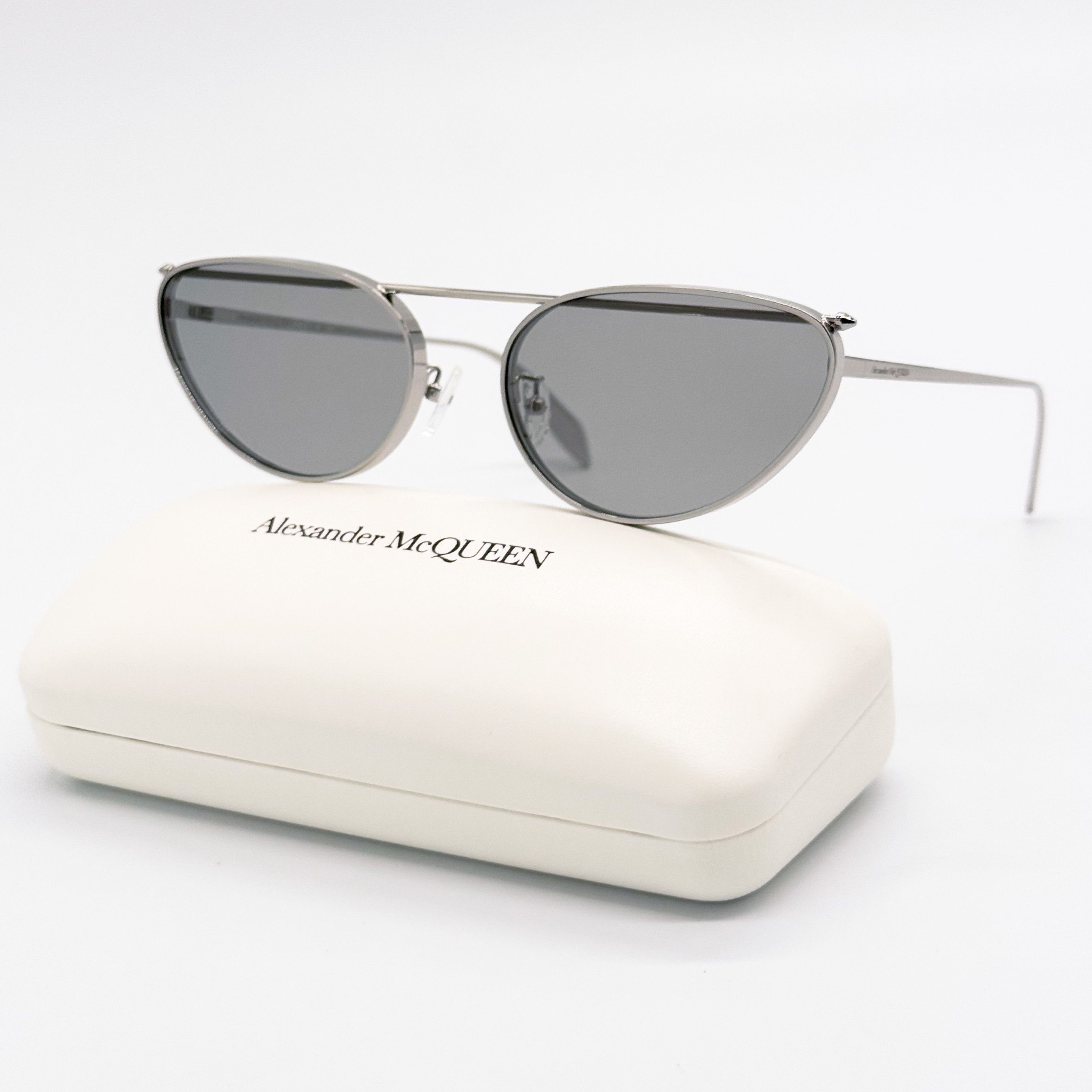 Alexander McQueen NEW ALEXANDER MCQUEEN AM0426S 005 IVORY